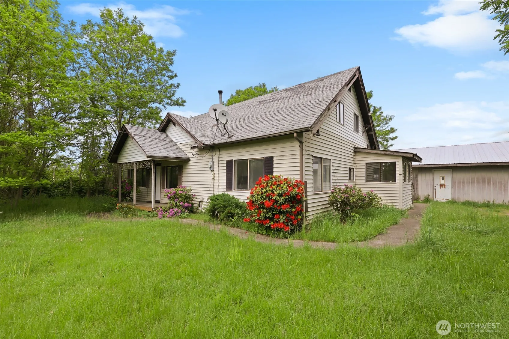Property photo for 1512 Yelm Avenue W, Yelm