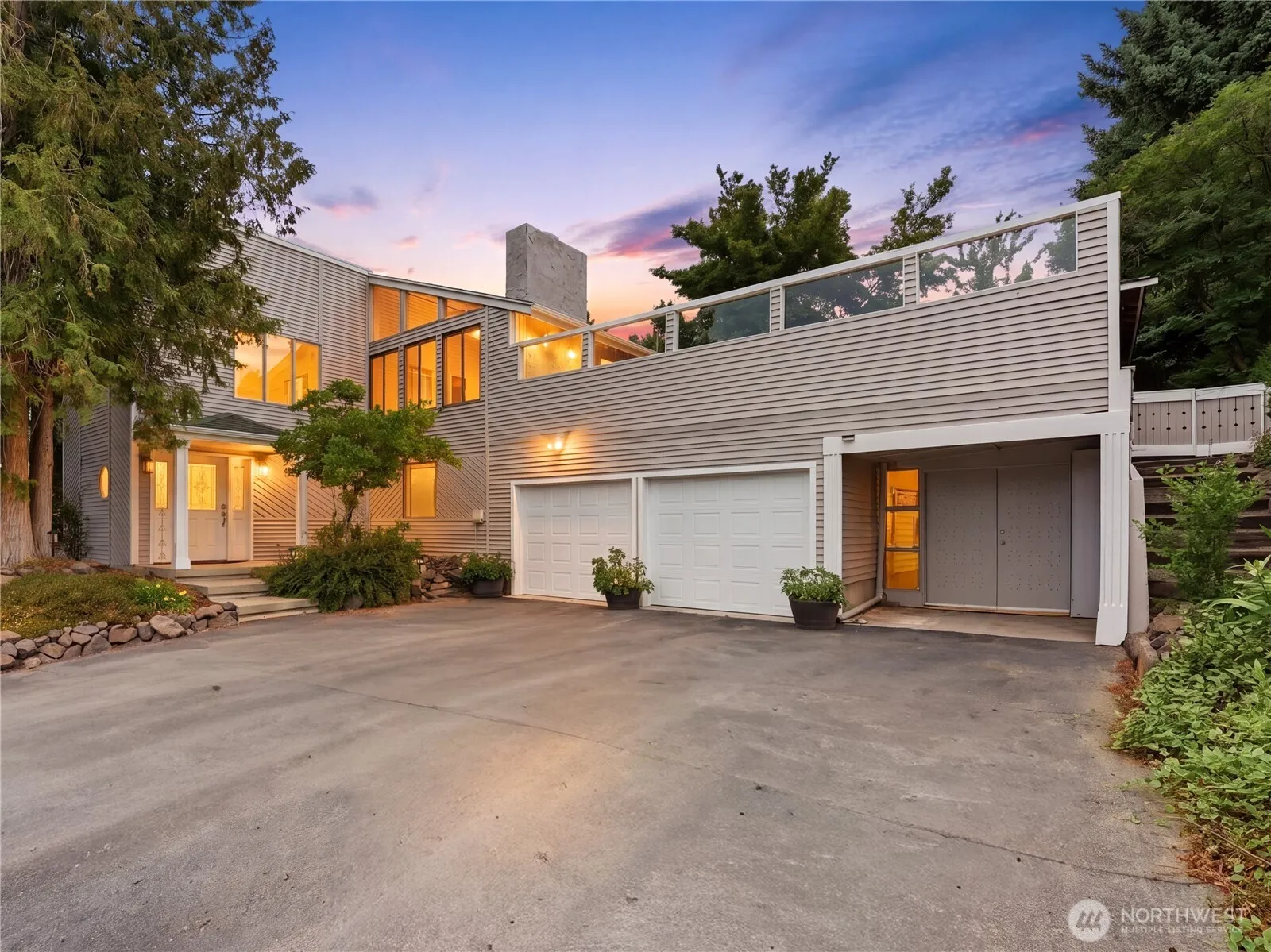 Property photo for 1950 Valley View Boulevard, East Wenatchee