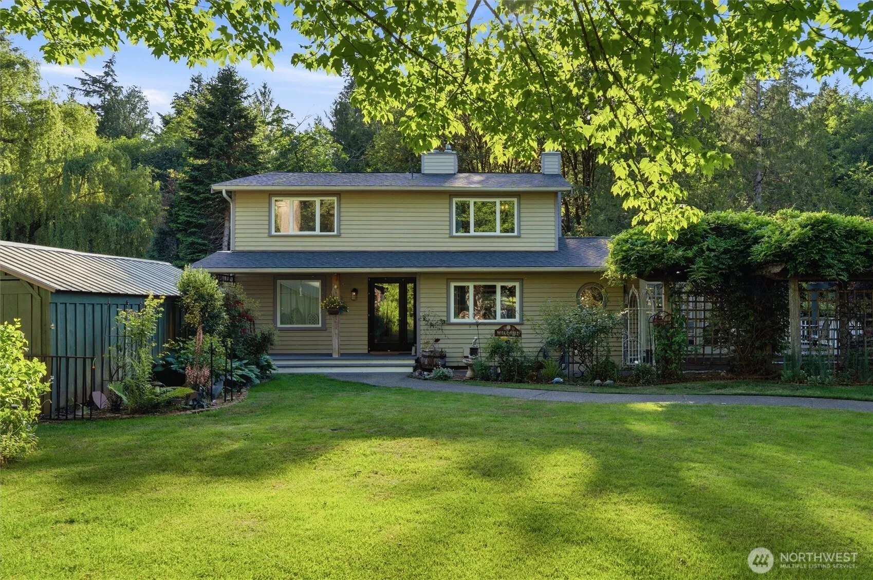 Property photo for 10706 Crescent Valley Drive Nw, Gig Harbor