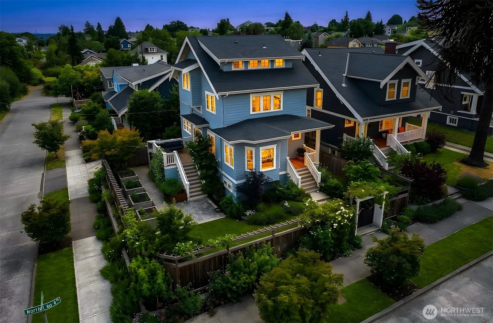 Property photo for 2222 Warren Avenue N, Seattle