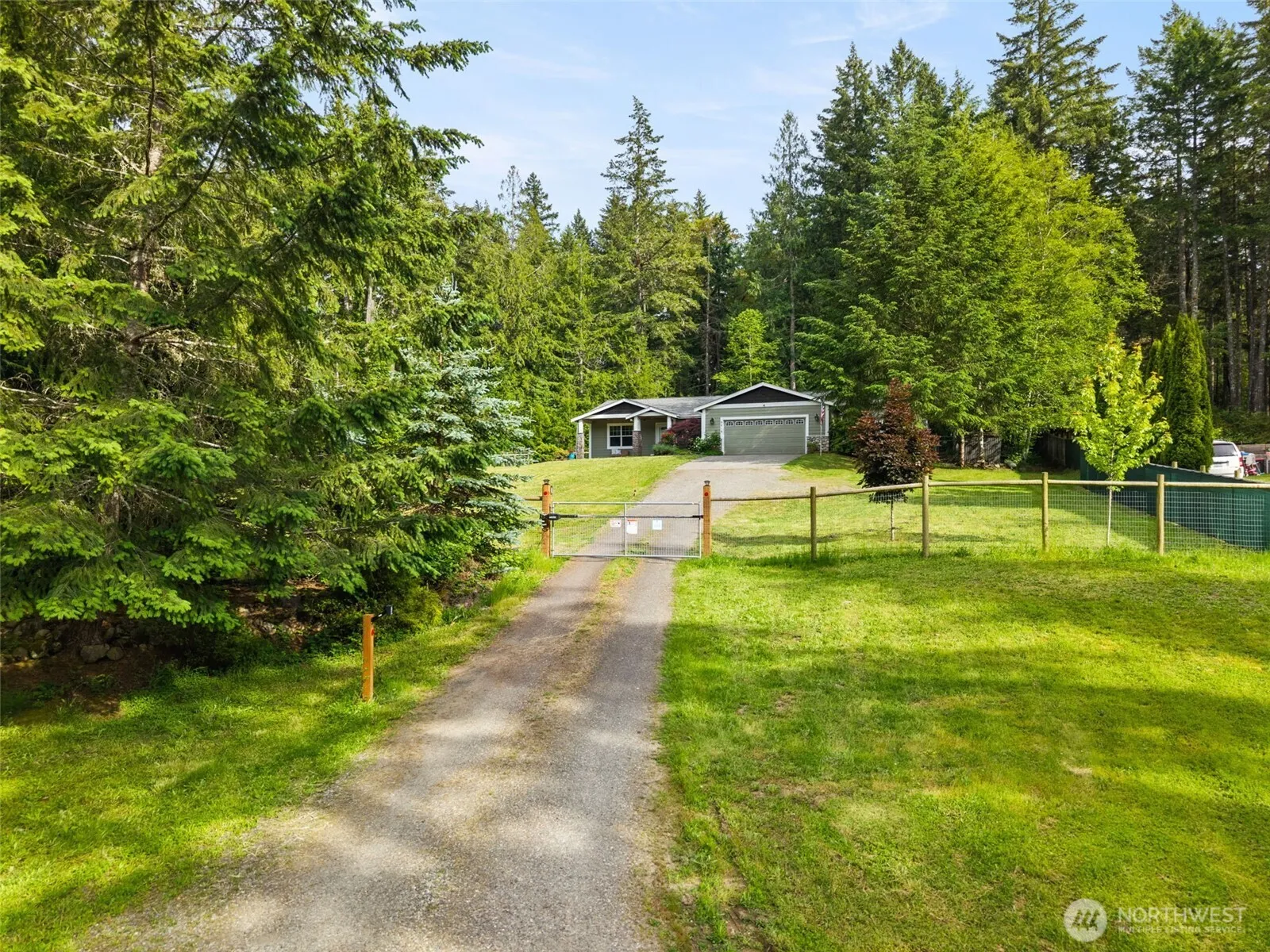 Property photo for 9818 9818 138th Avenue Nw, Gig Harbor photo 2