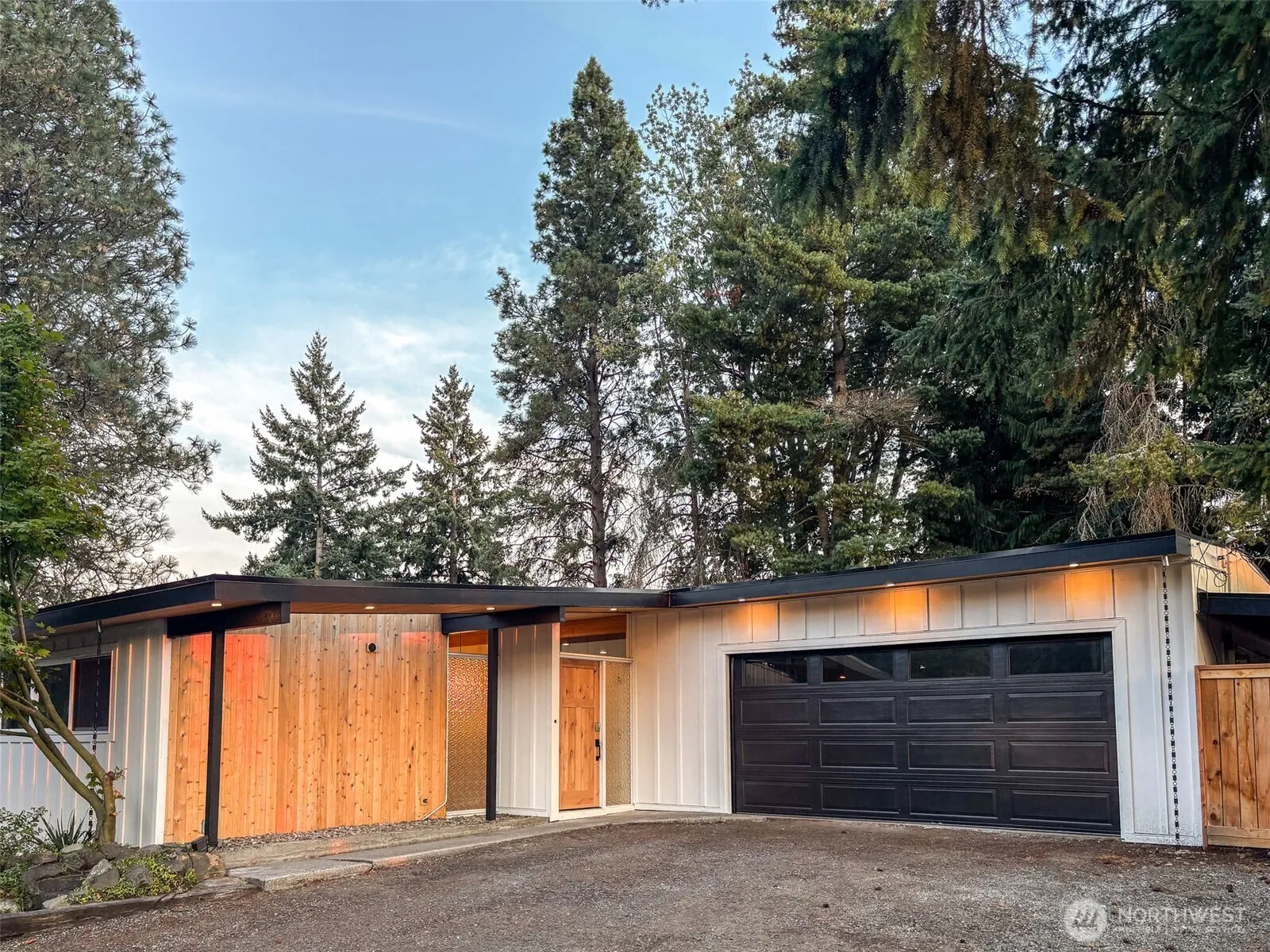 Property photo for 6320 Gregory Street W, University Place
