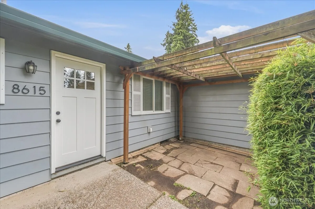 Property photo for 8615 Nw 13th Court, Vancouver photo 2