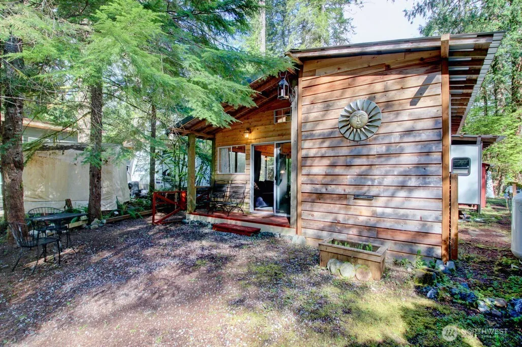 Property photo for 40 Wilderness Way, Deming