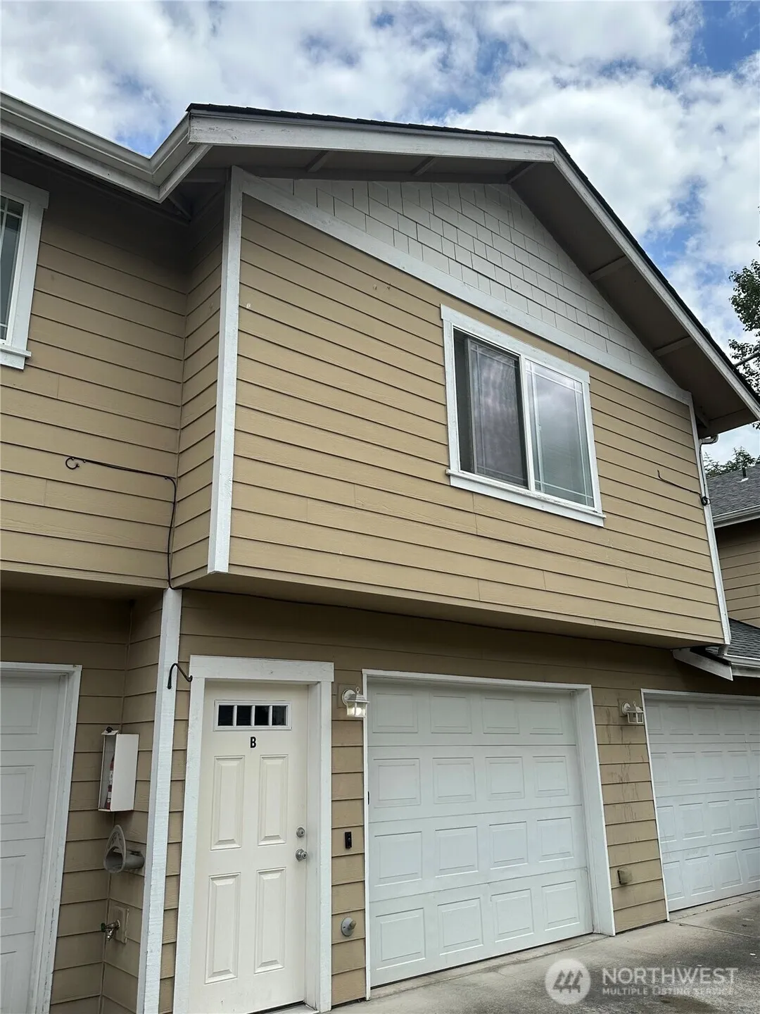 Property photo for 5705 Graham Avenue #b, Sumner