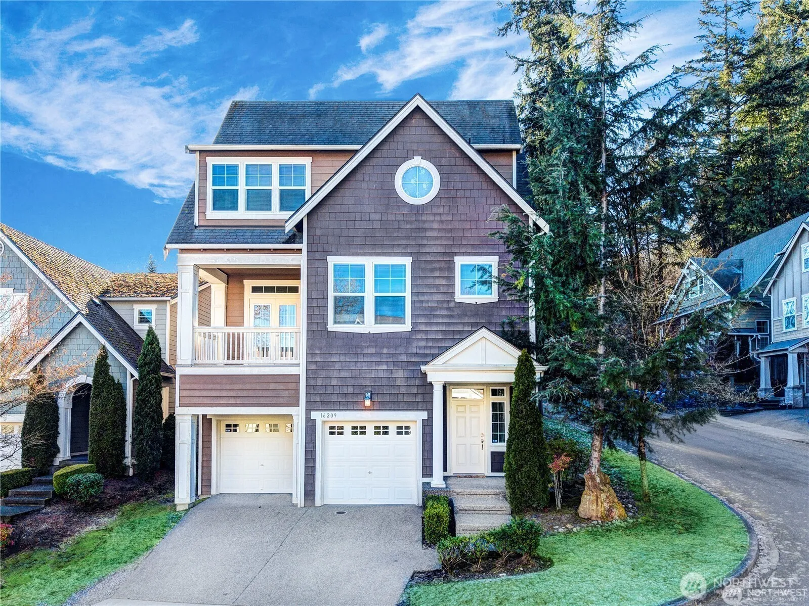 16209 Se 51st Place, Bellevue