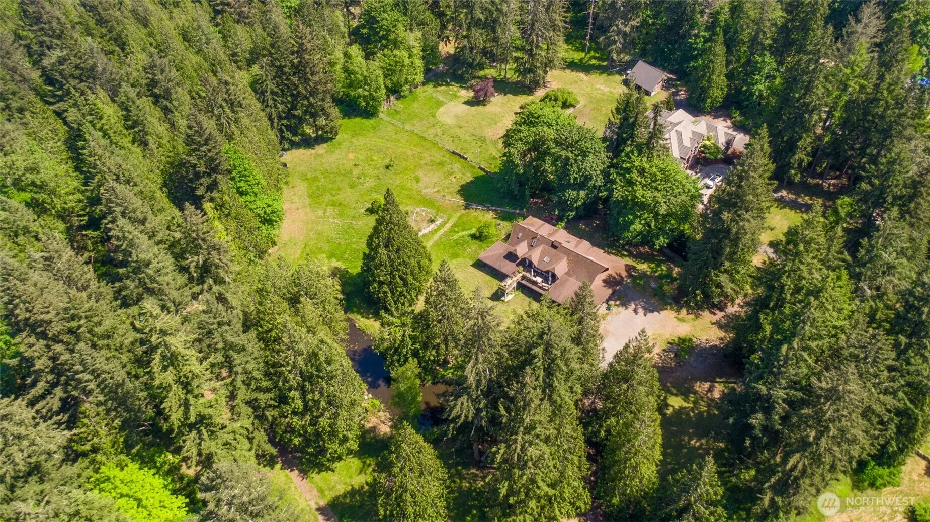 Property photo for 1106 254th Avenue Ne, Sammamish photo 3