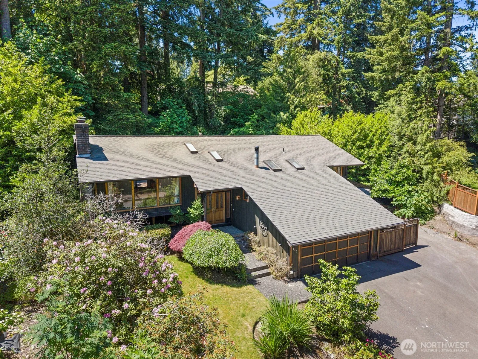 Property photo for 145 Big Bear Place Nw, Issaquah