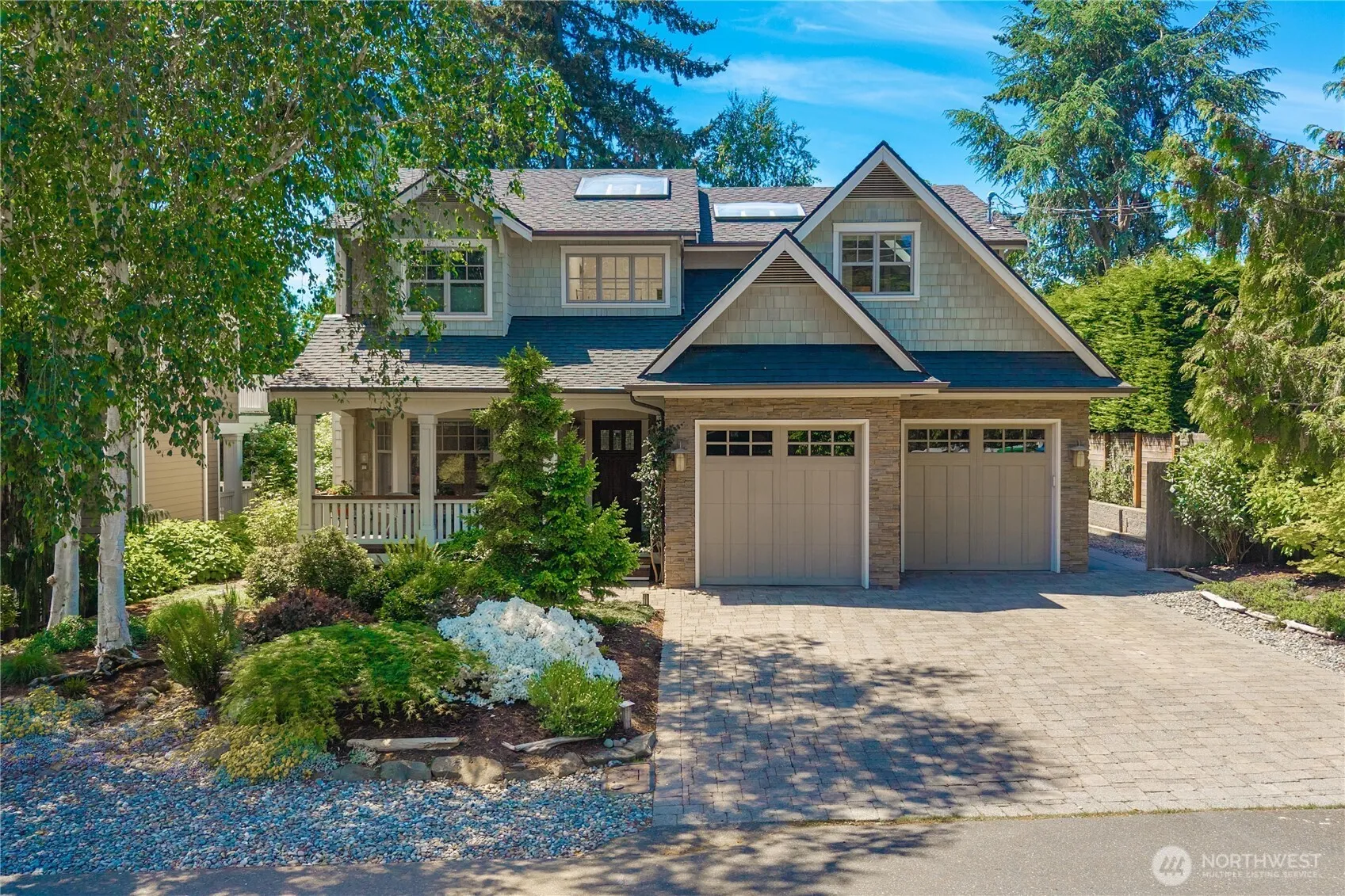 Property photo for 3019 61st Avenue Se, Mercer Island, WA 98040