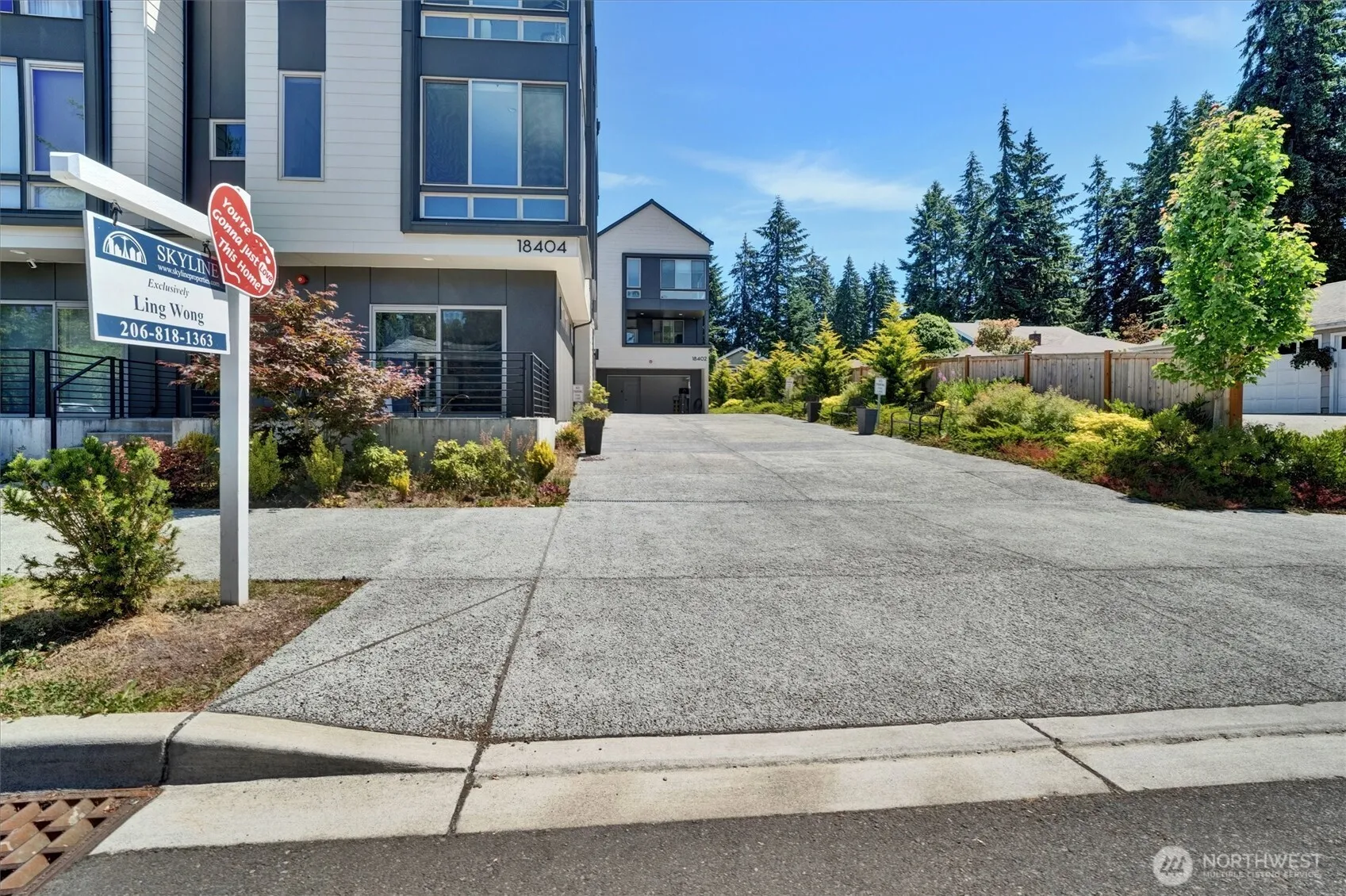 Property photo for 18402 Corliss Ave Avenue #a, Shoreline