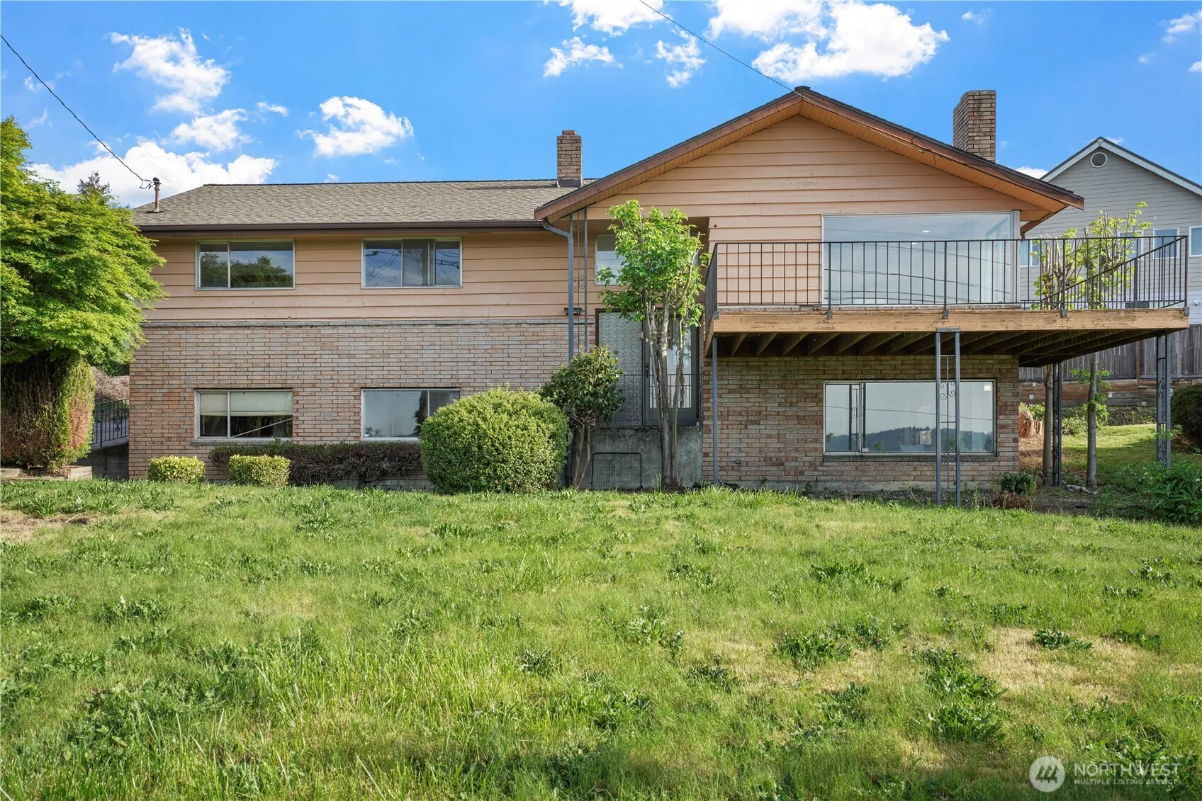 Property photo for 8626 S 134th Street, Seattle photo 2