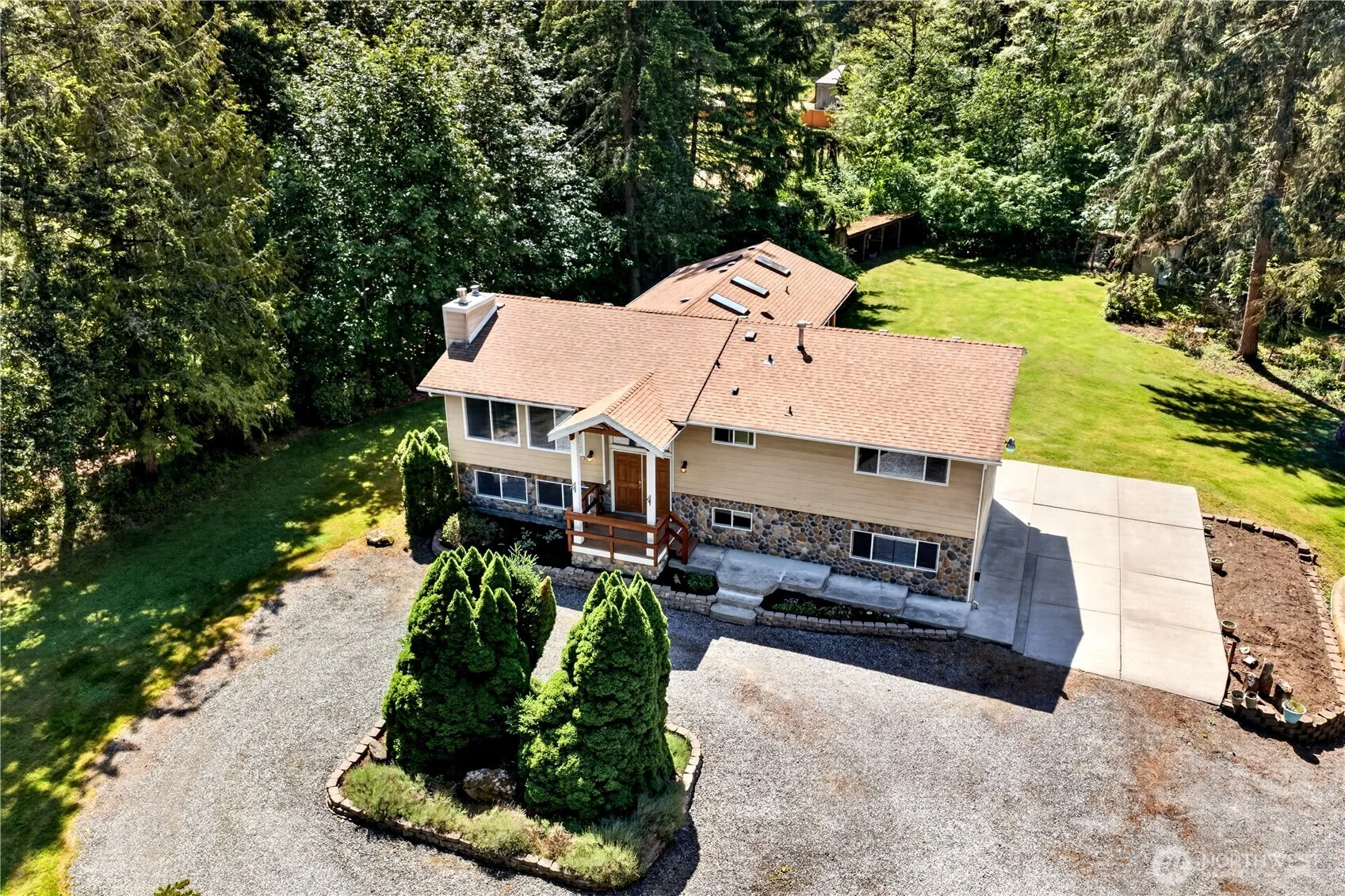 Property photo for 17924 2nd Street E, Lake Tapps photo 2