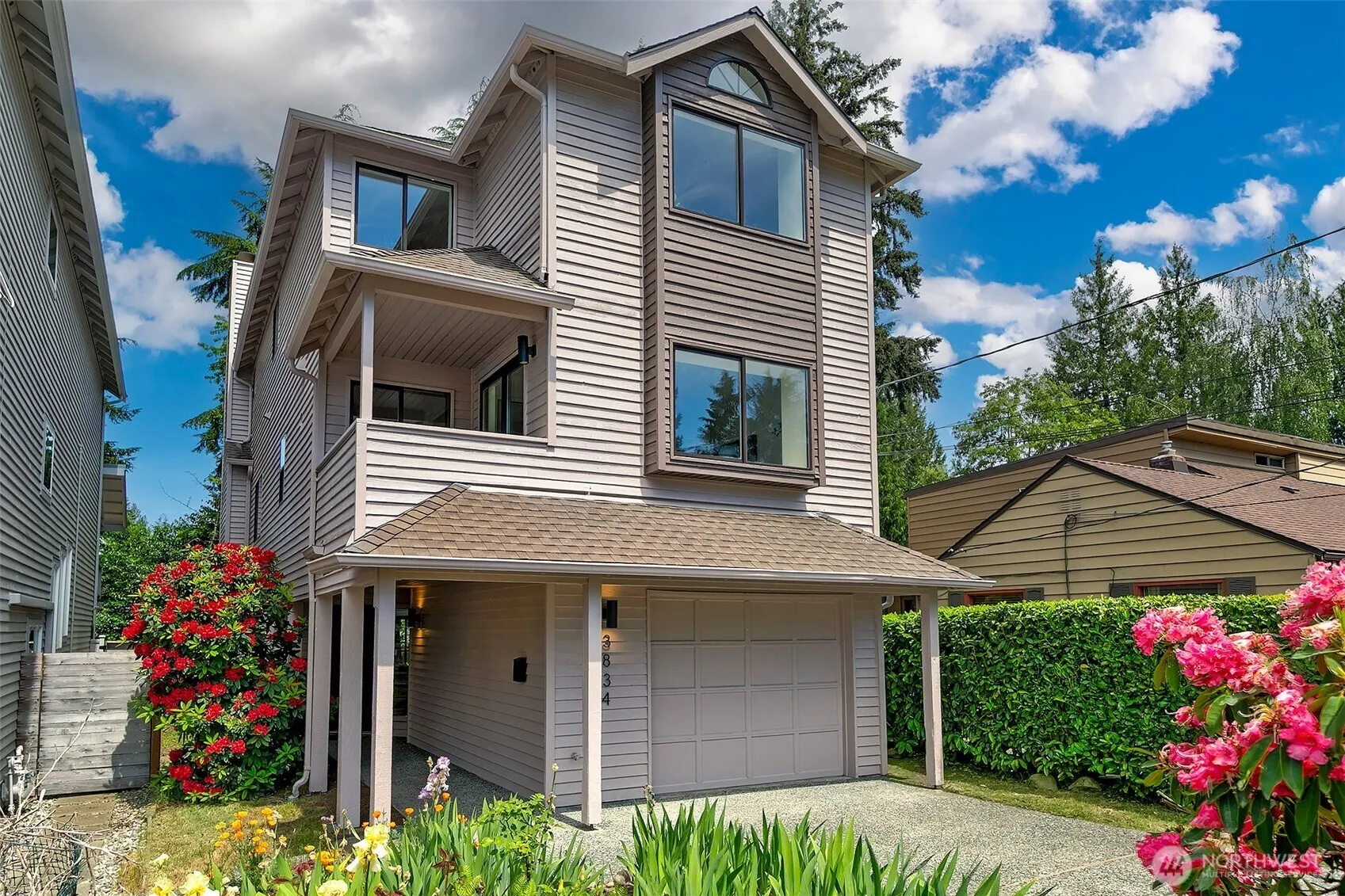 3834 Ne 86th Street, Seattle