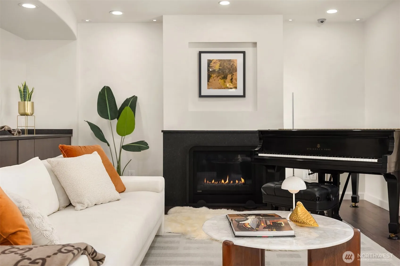 Property photo for 1810 Madrona Drive, Seattle photo 4