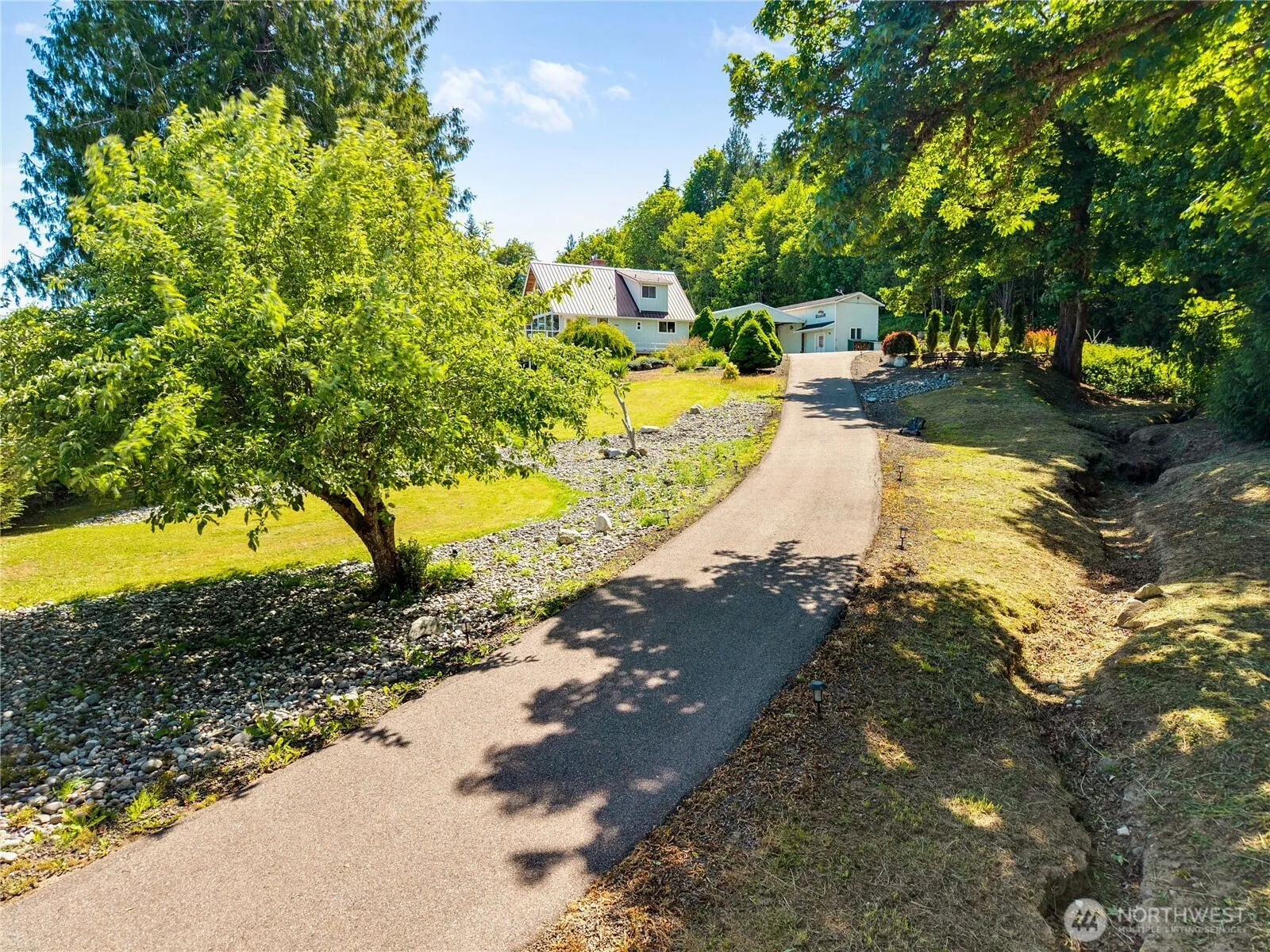Property photo for 3280 Dabob Road, Quilcene