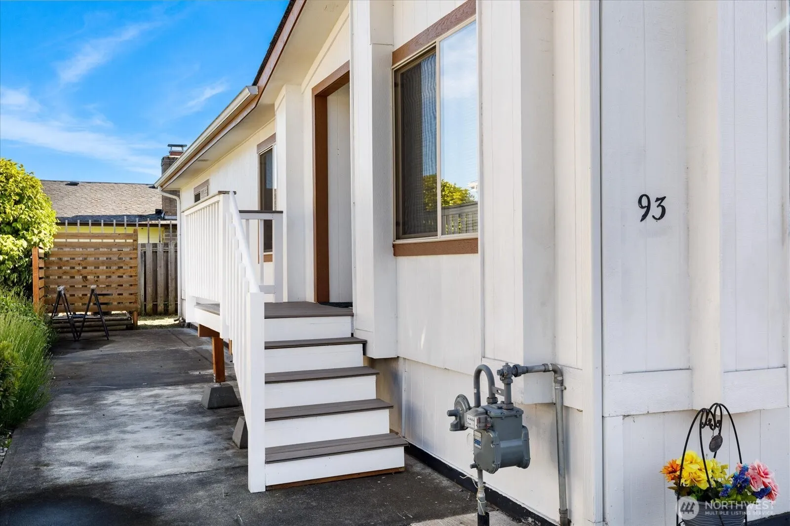 Property photo for 225 Ne Ernst Street #93, Oak Harbor photo 3