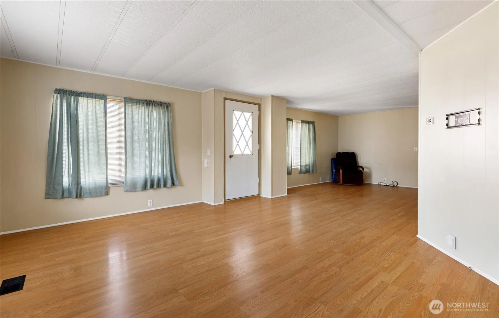 Property photo for 225 Ne Ernst Street #93, Oak Harbor photo 5