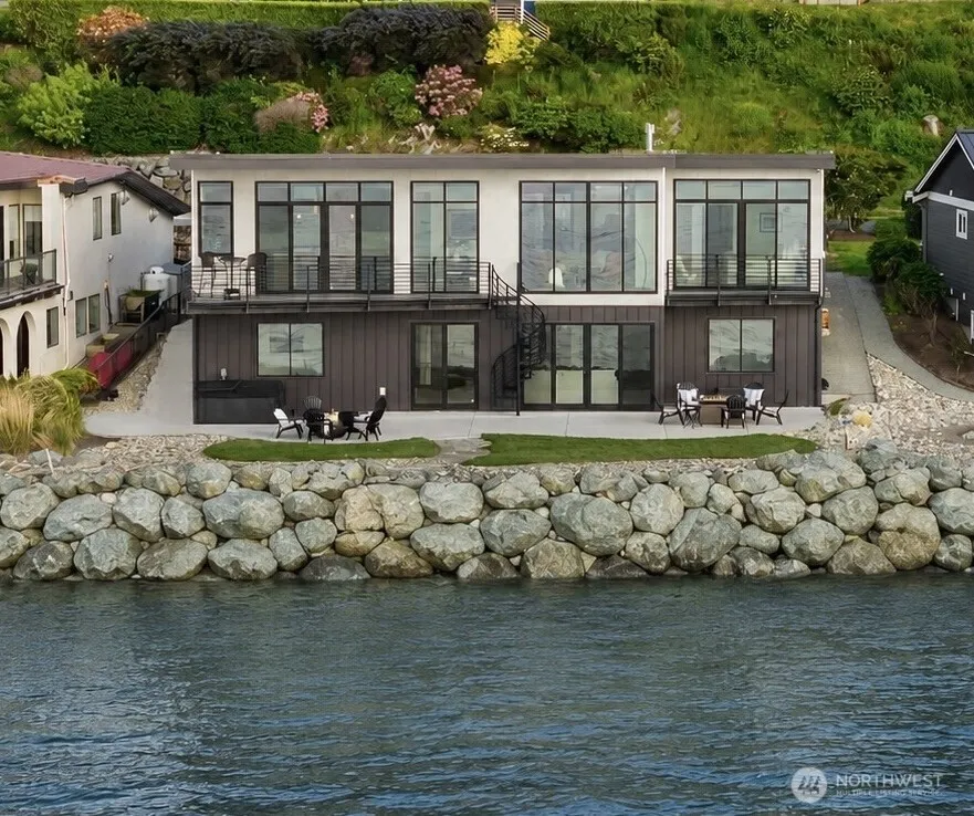 Property photo for 1104 Bayshore Drive, Camano Island