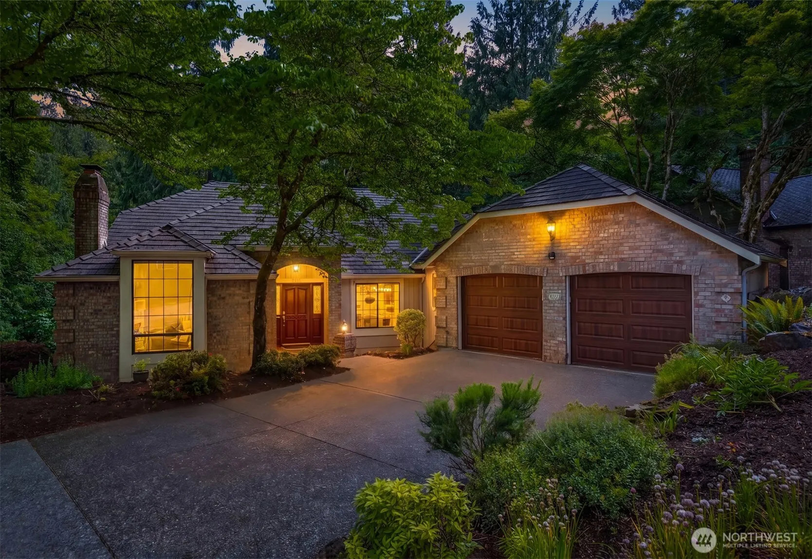 Property photo for 2815 Nw Pine Cone Drive, Issaquah
