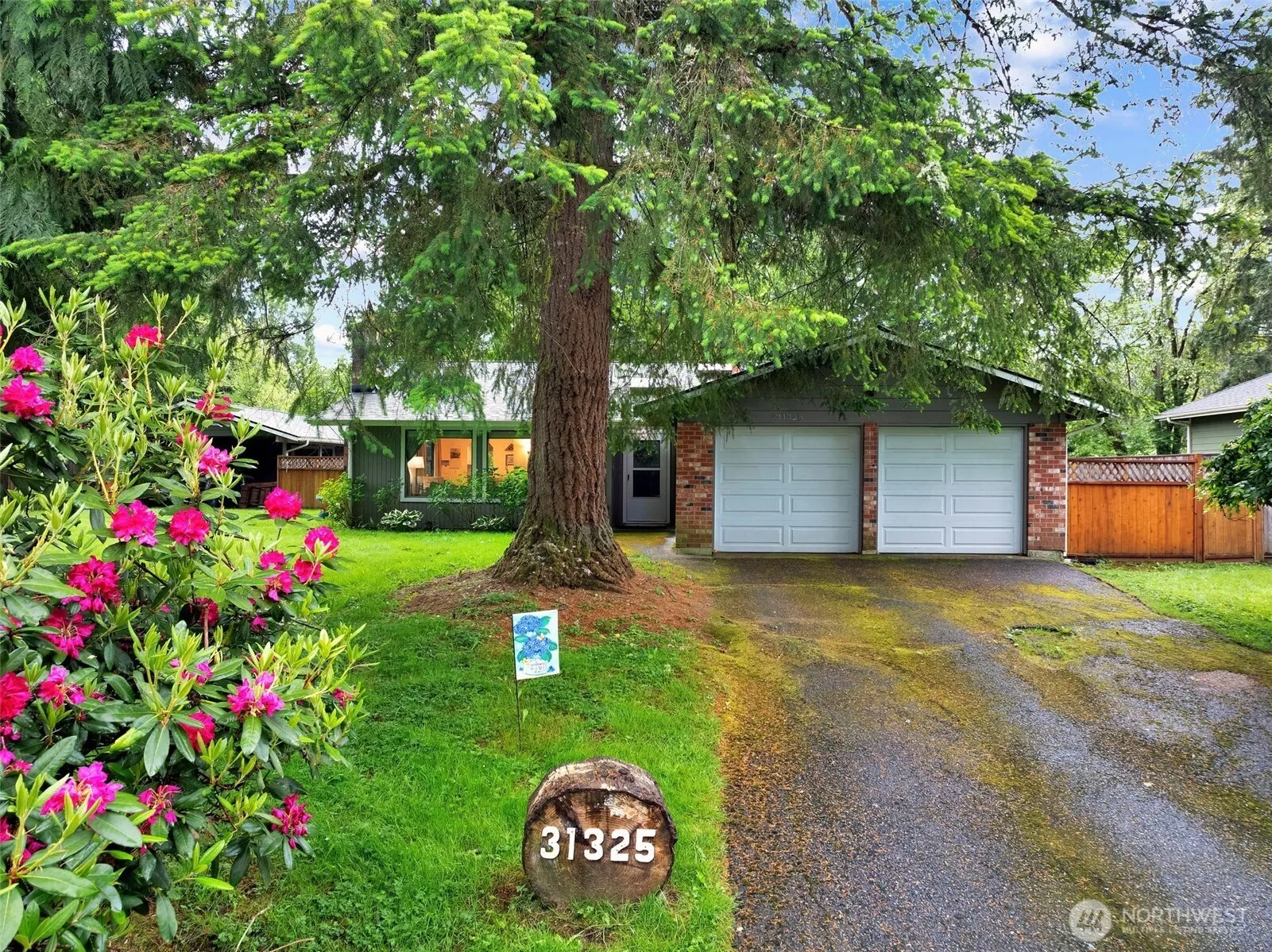 Property photo for 31325 Ne 106th Street, Carnation photo 2