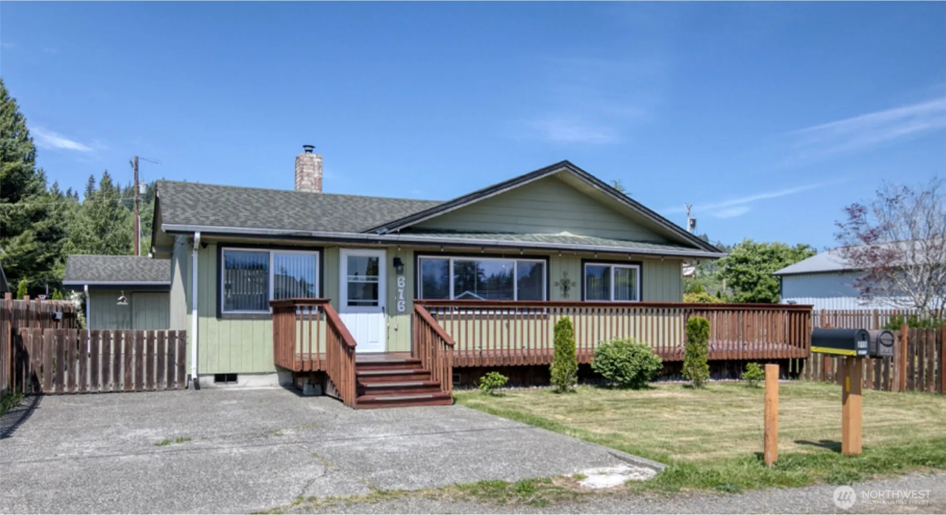 Property photo for 616 E Simpson Avenue E, Montesano