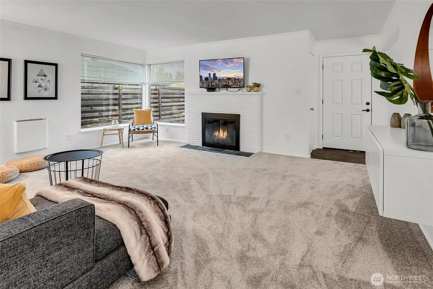 Property photo for 4606 Ne 47th Street, Seattle photo 5