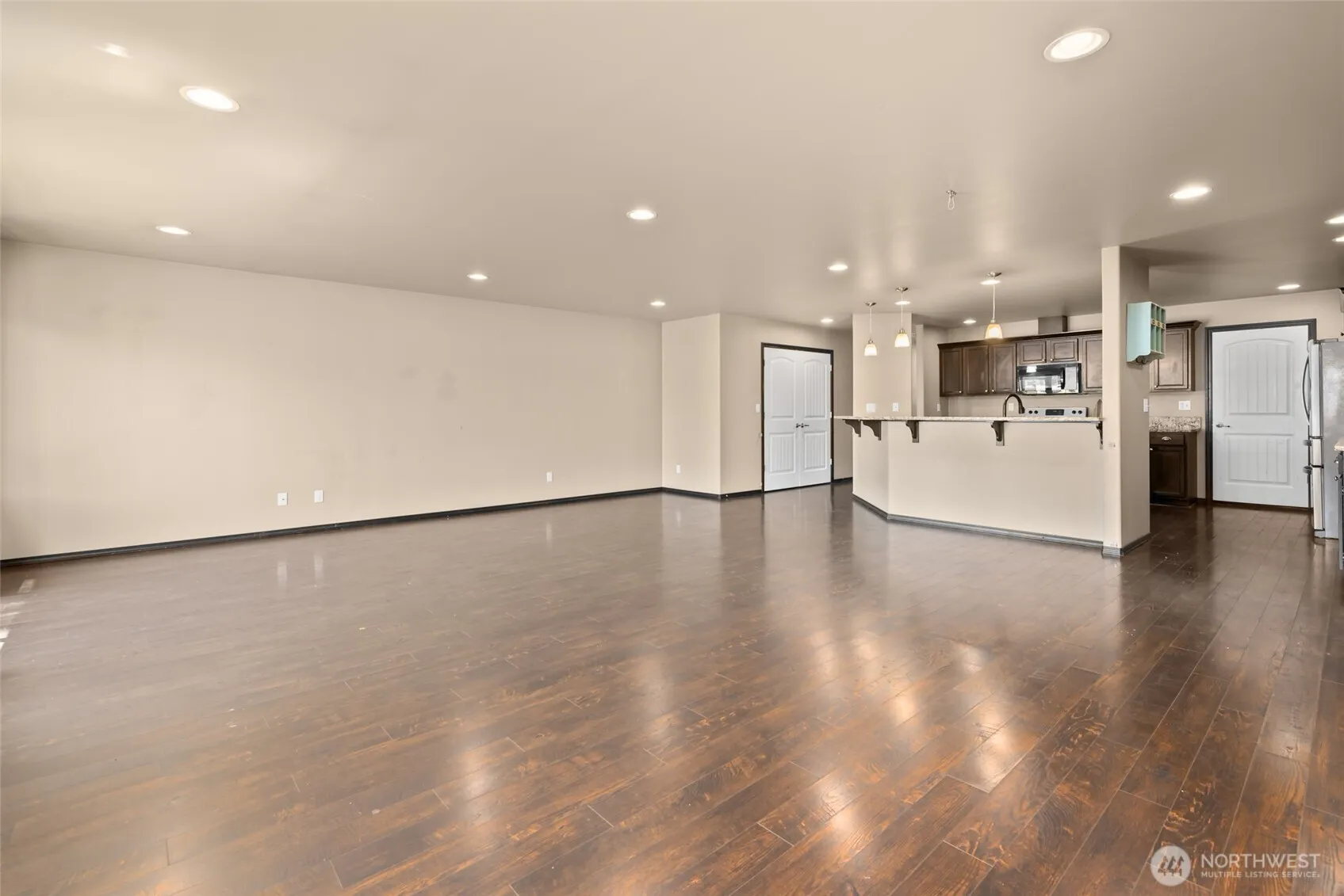 Property photo for 1617 Sw Stremler Drive, Oak Harbor photo 5