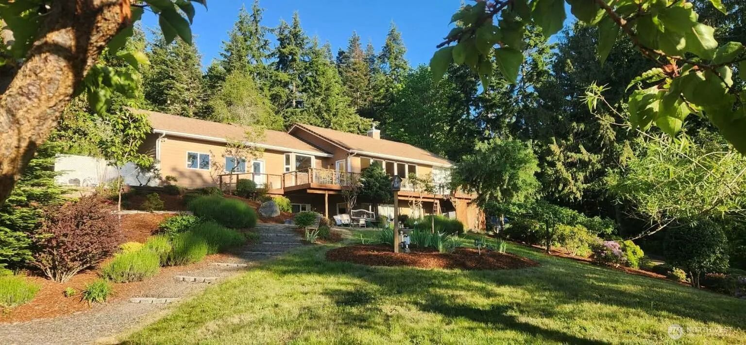 Property photo for 823 Fox Hollow Road, Sequim