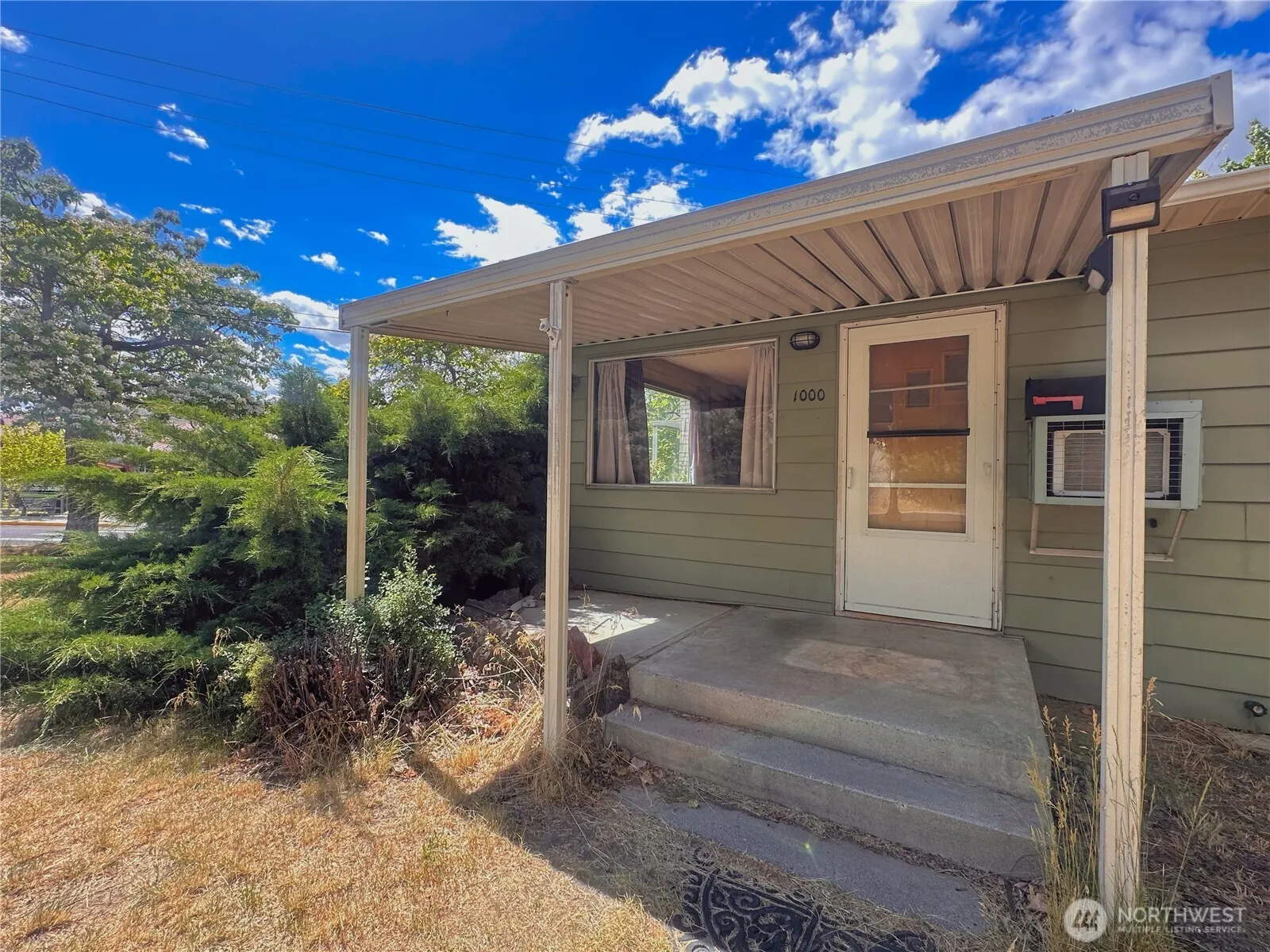 Property photo for 1000 Central Drive, Coulee Dam photo 4