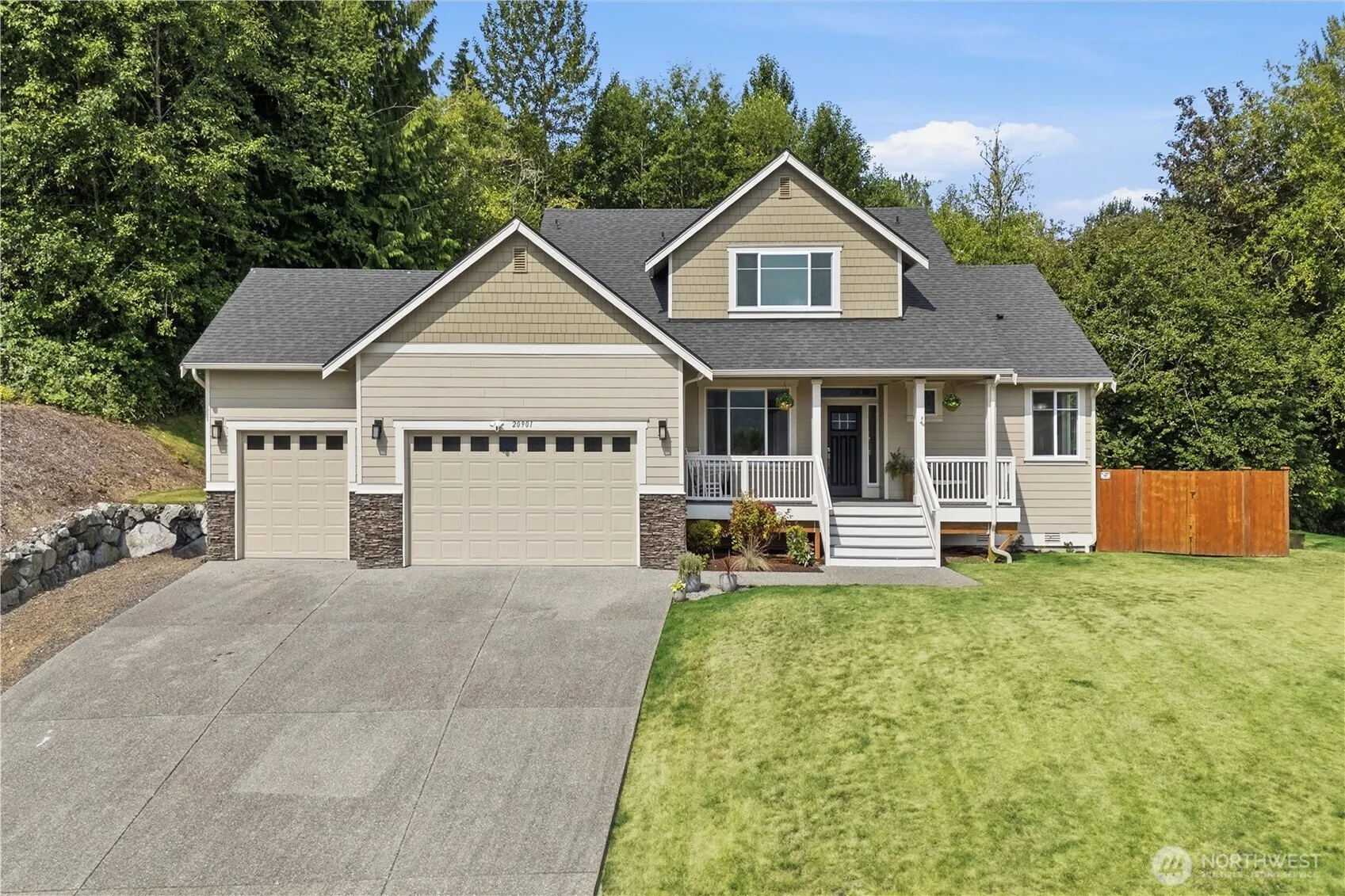 Property photo for 20901 60th Street Se, Snohomish