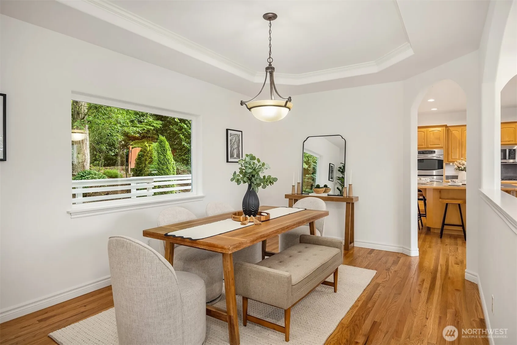 Property photo for 9021 Sand Point Way Ne, Seattle photo 4