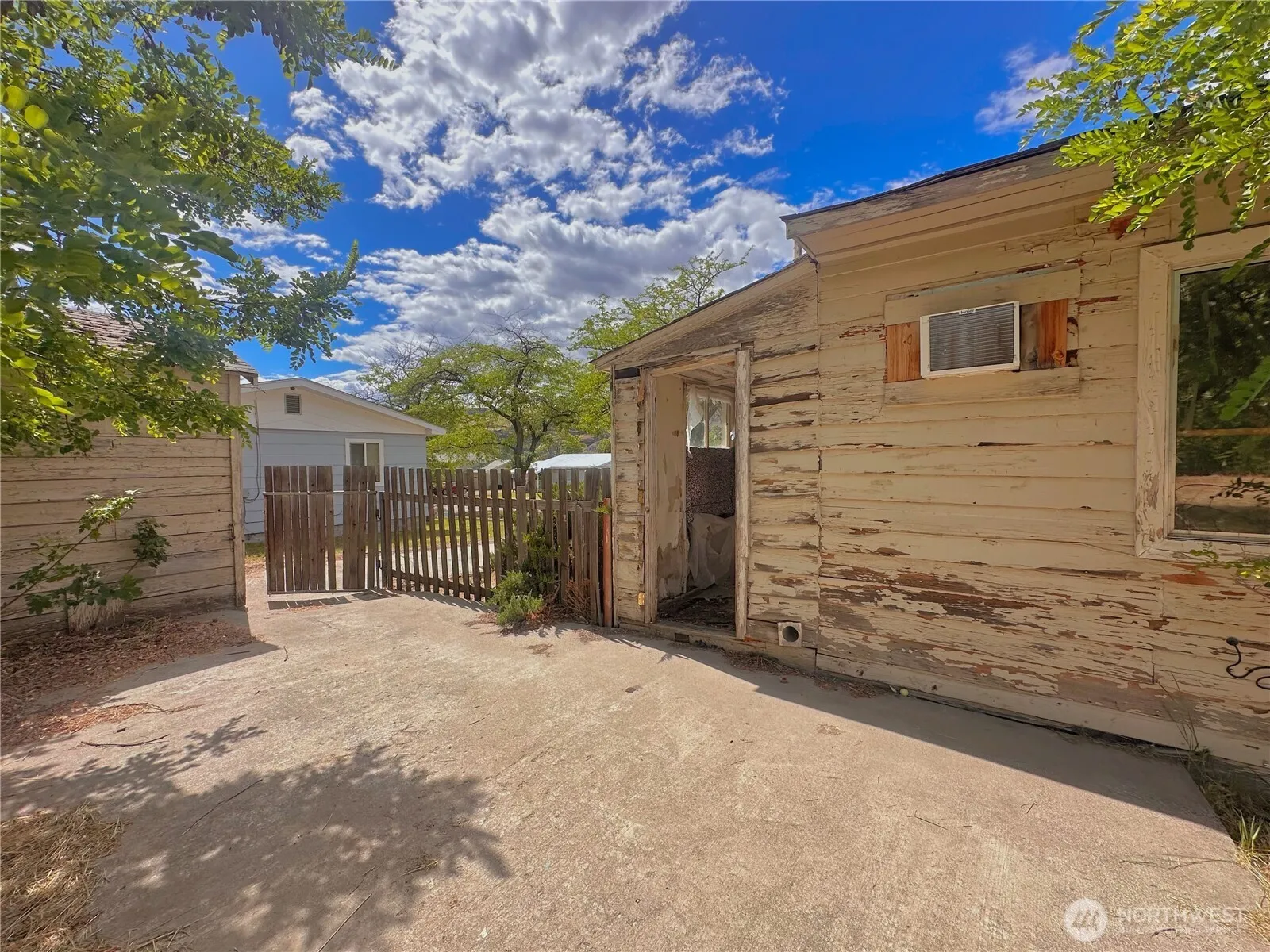 Property photo for 1027 Camas Street, Coulee Dam photo 5