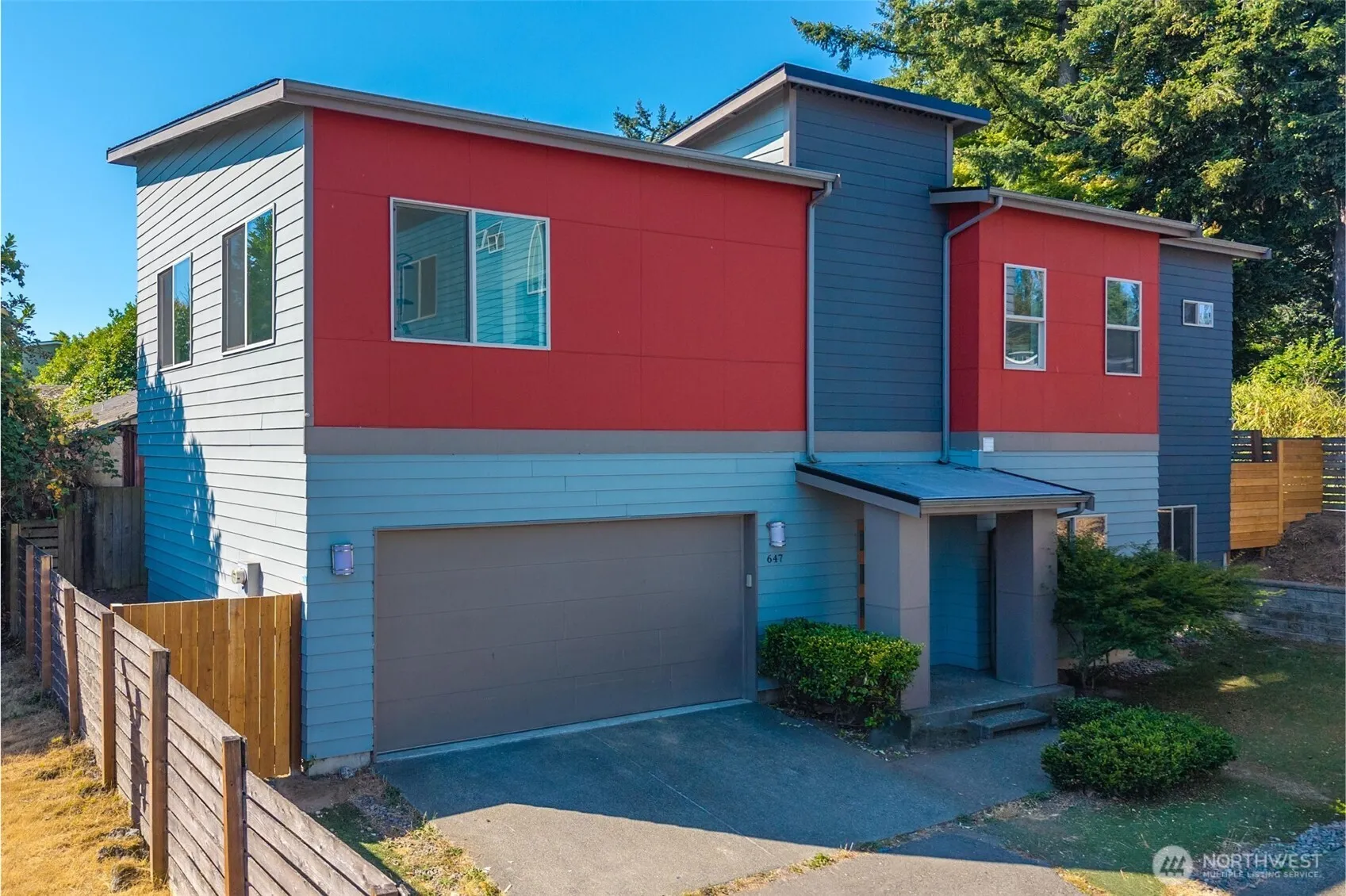 Property photo for 647 S 150th Street, Burien