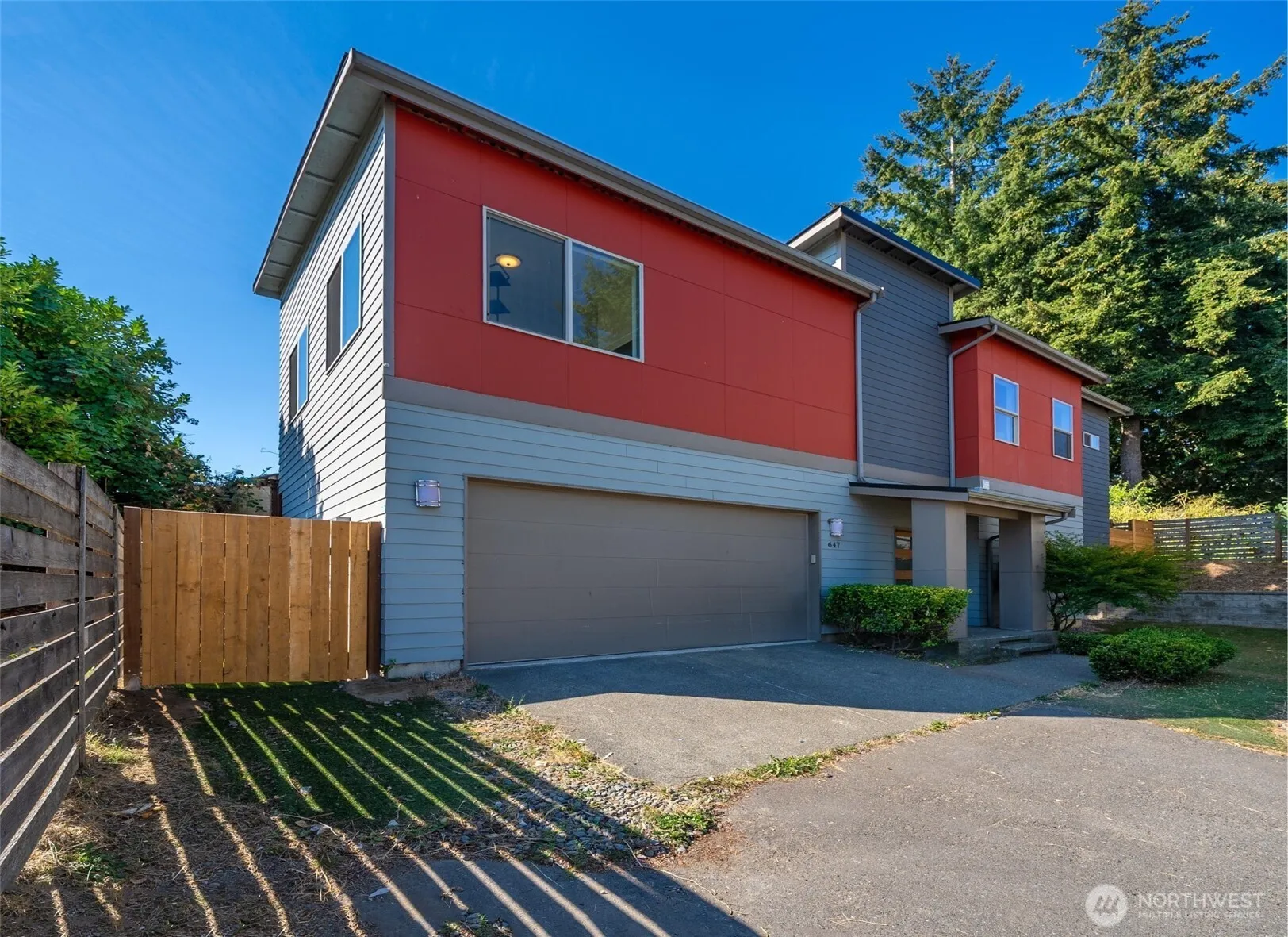 Property photo for 647 S 150th Street, Burien
