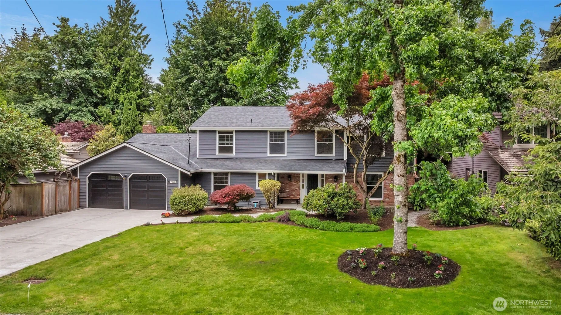 Property photo for 7928 Se 76th Street, Mercer Island