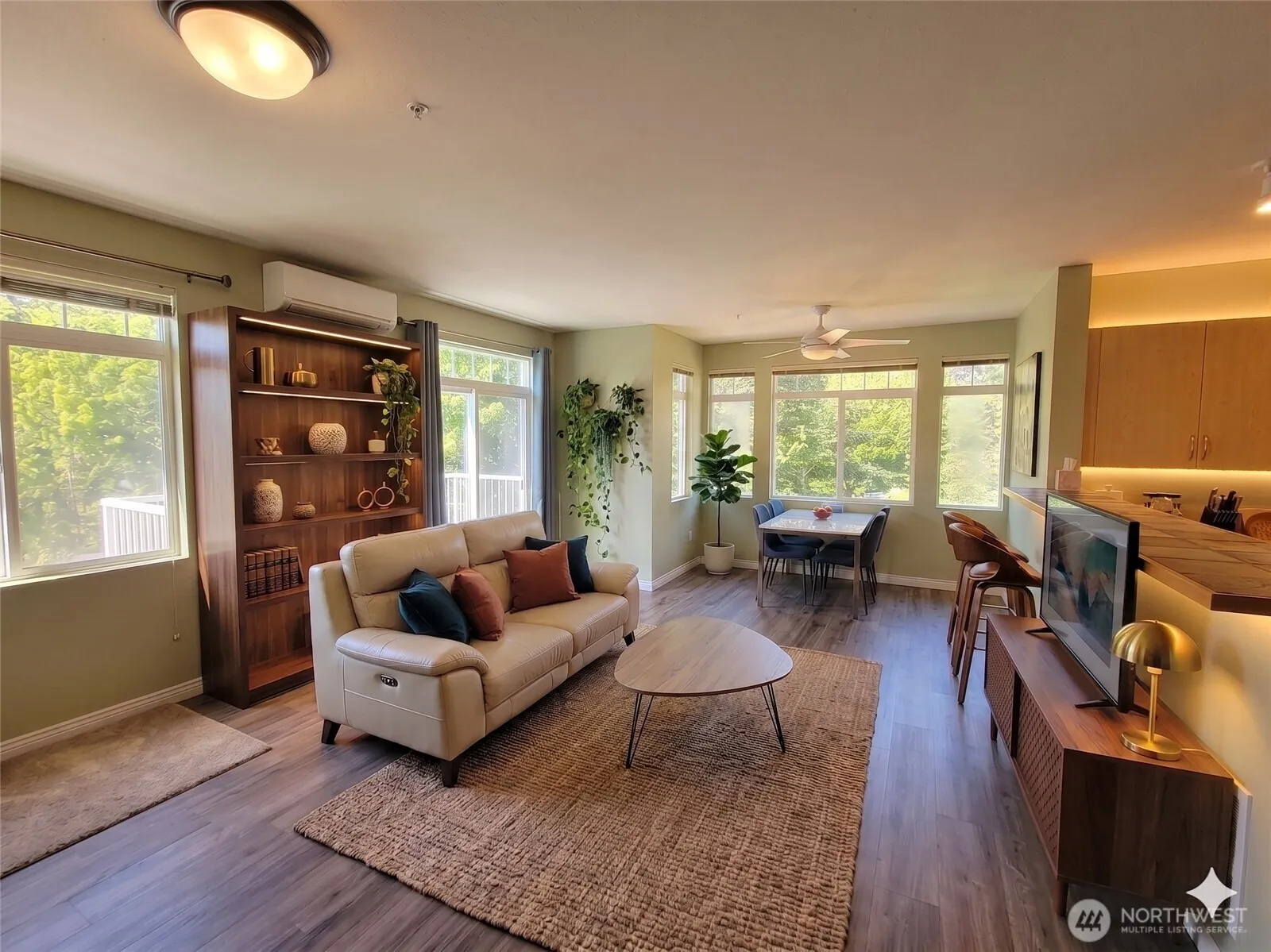 Property photo for 751 241st Lane Se, Sammamish photo 3