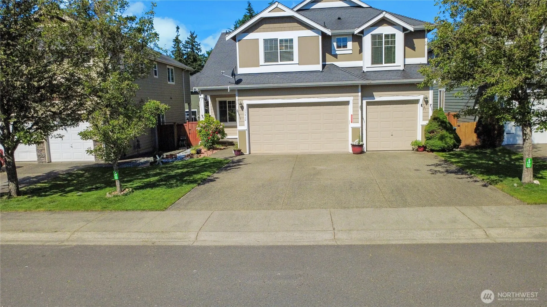 Property photo for 15410 85th Avenue E, Puyallup