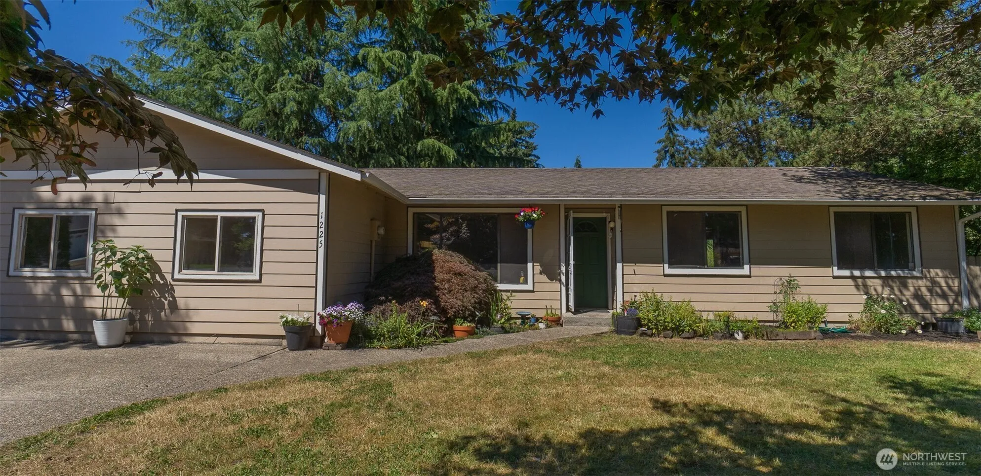 Property photo for 1225 Solar Court Ne, Olympia photo 2