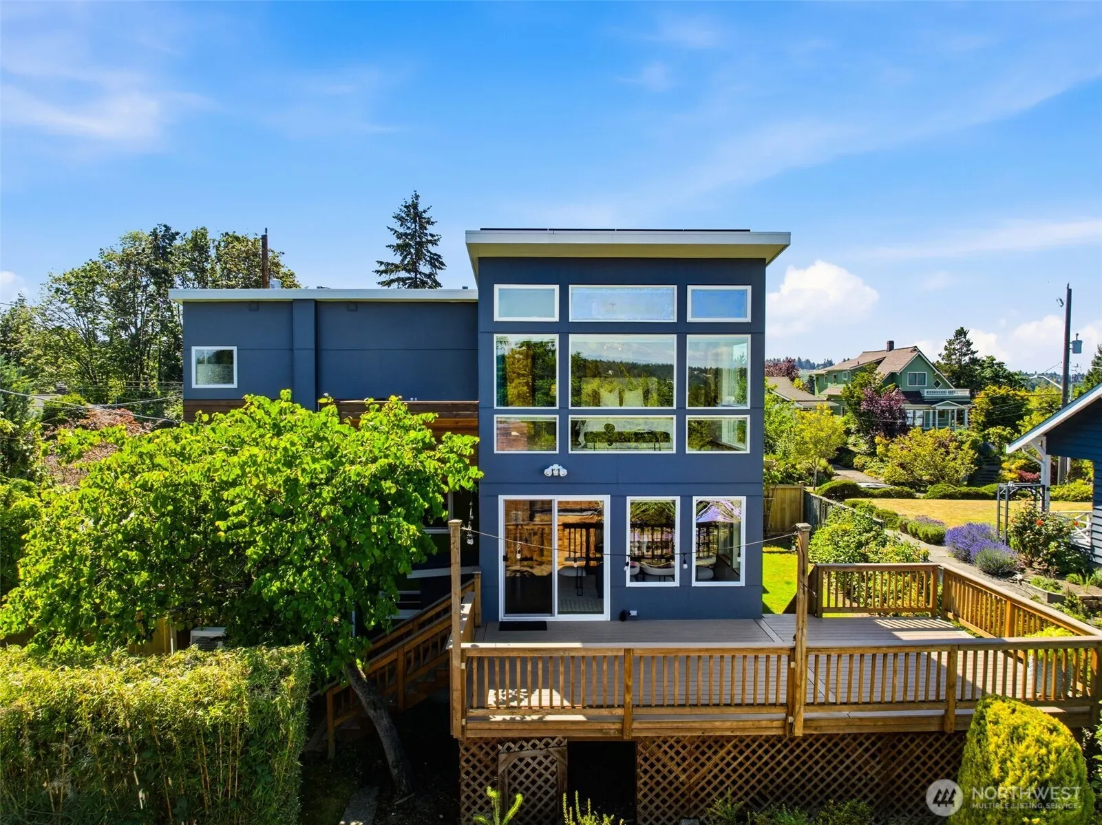Property photo for 4730 48th Avenue S, Seattle photo 2