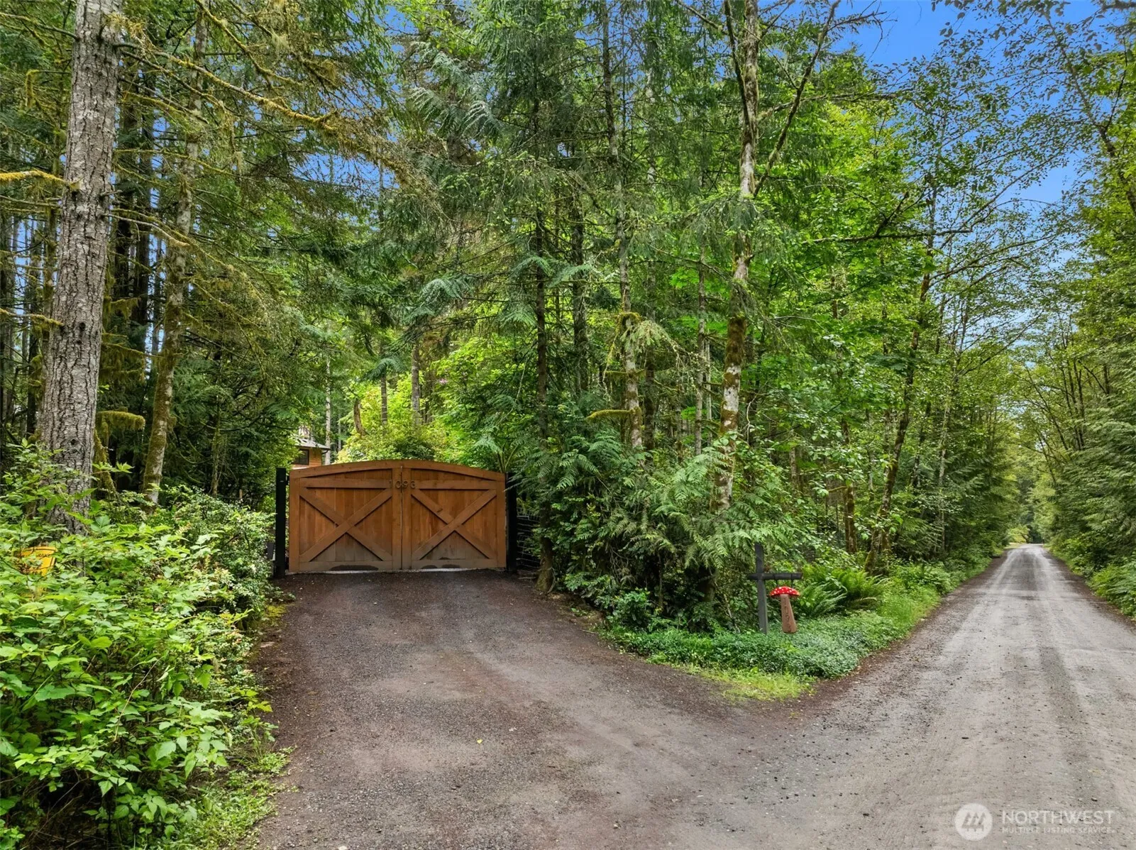 Property photo for 1093 Nw Mushroom Lane, Poulsbo photo 2