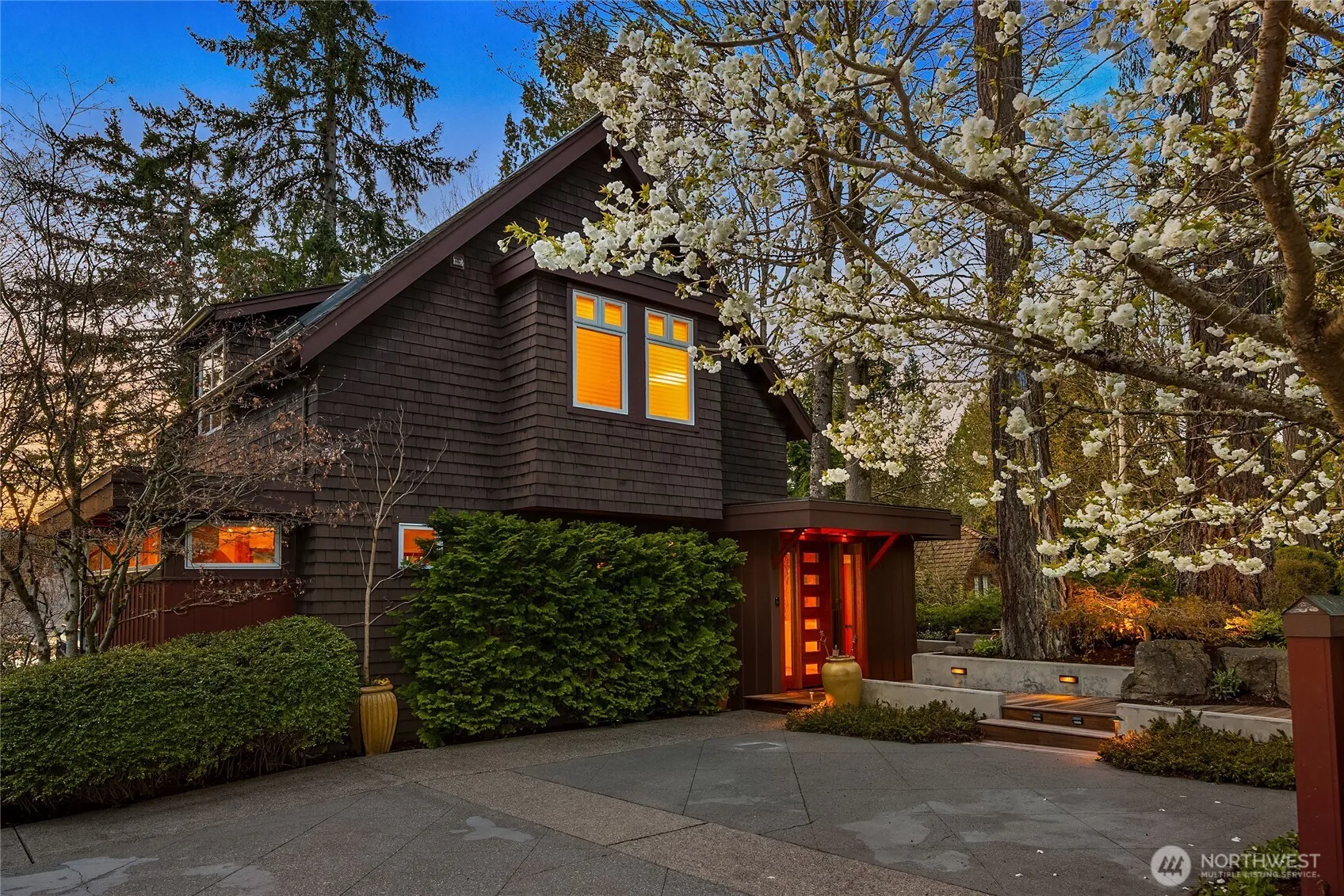 Property photo for 339 Lovell Avenue Sw, Bainbridge Island photo 5