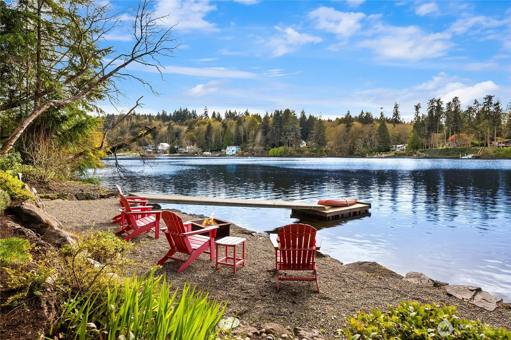 Property photo for 339 Lovell Avenue Sw, Bainbridge Island photo 2
