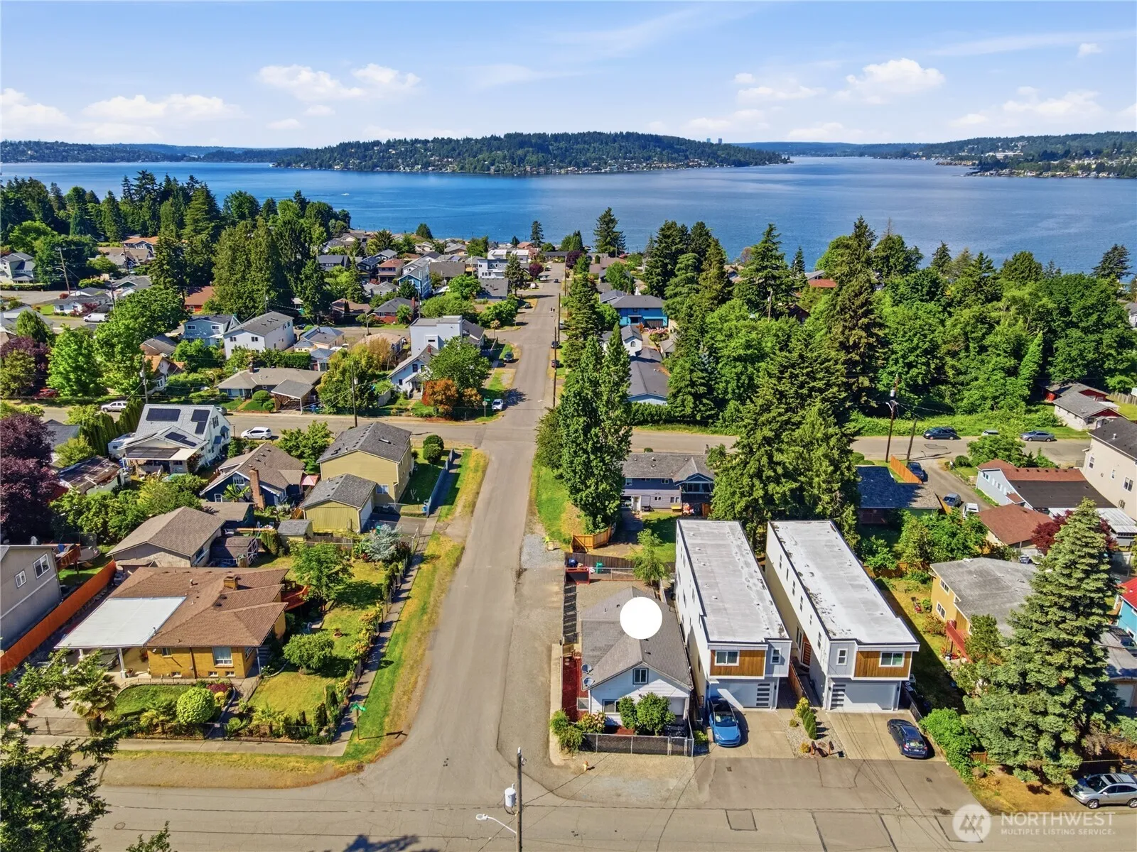 Property photo for 11546 85th Avenue S, Seattle photo 4