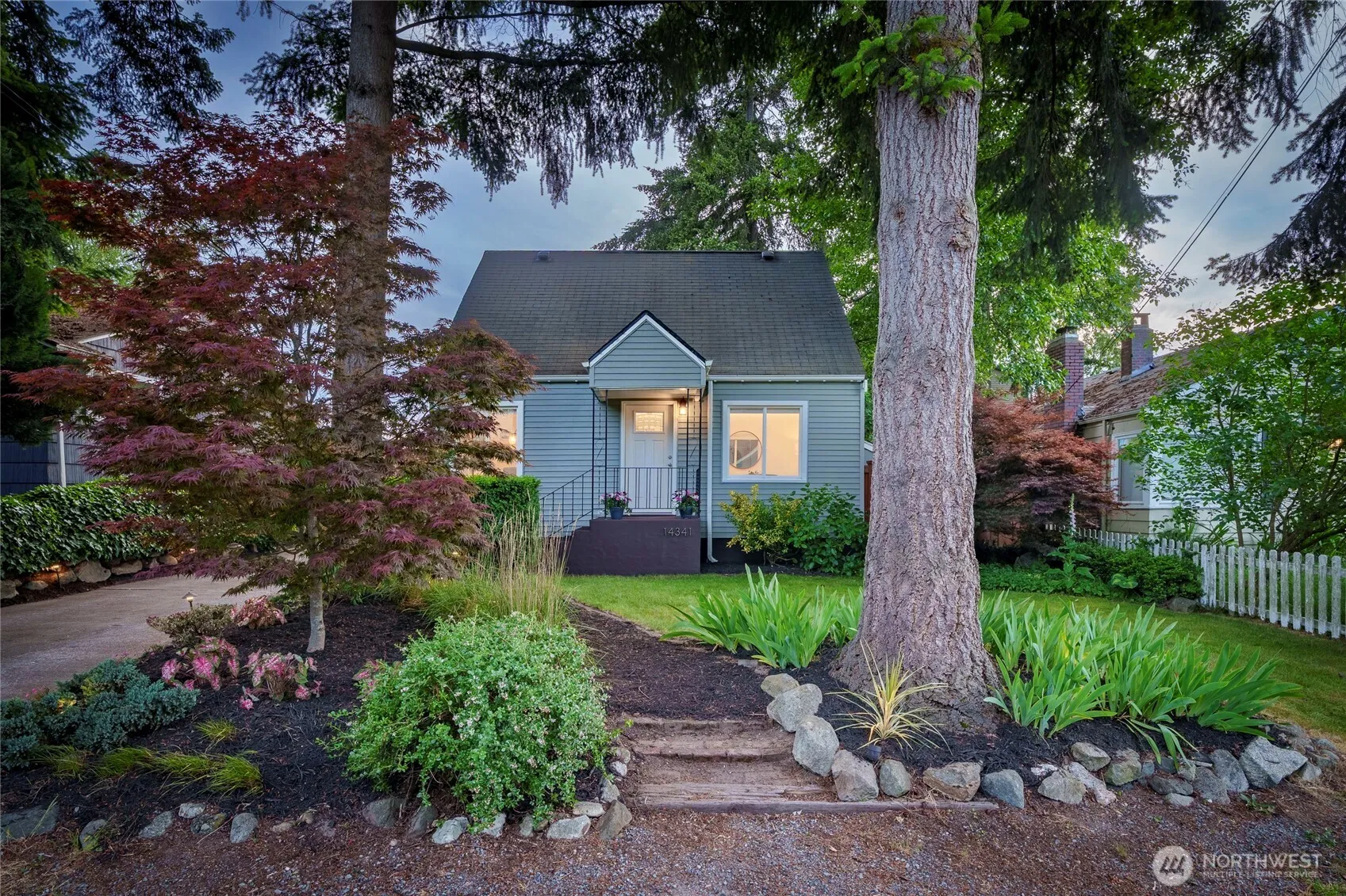 Property photo for 14341 Interlake Avenue N, Seattle