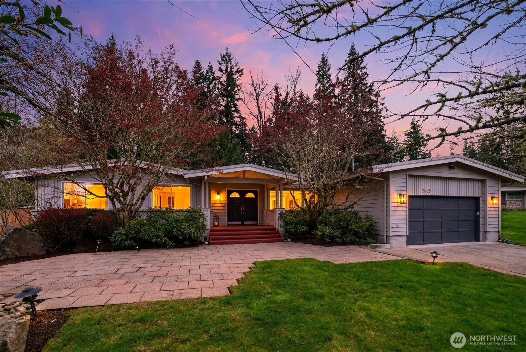 Property photo for 2506 159th Avenue Se, Bellevue