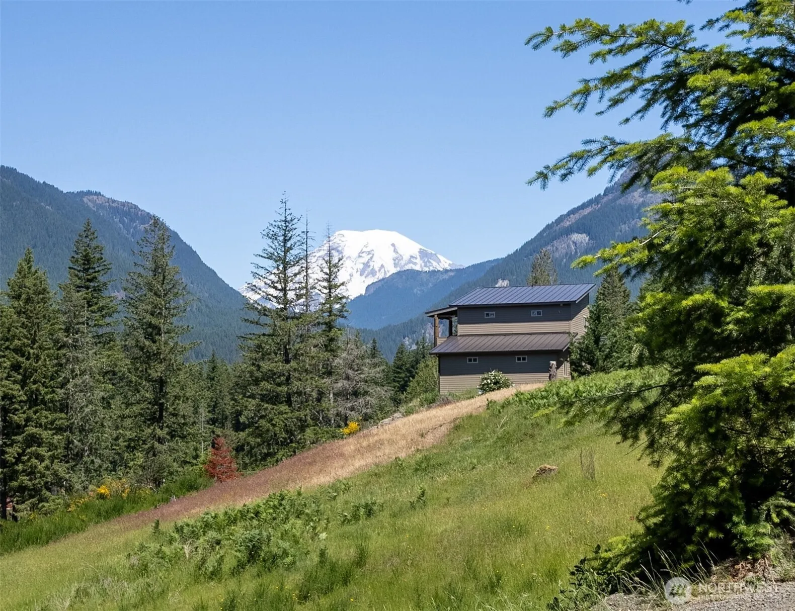 Property photo for 113 Hellem Drive, Packwood