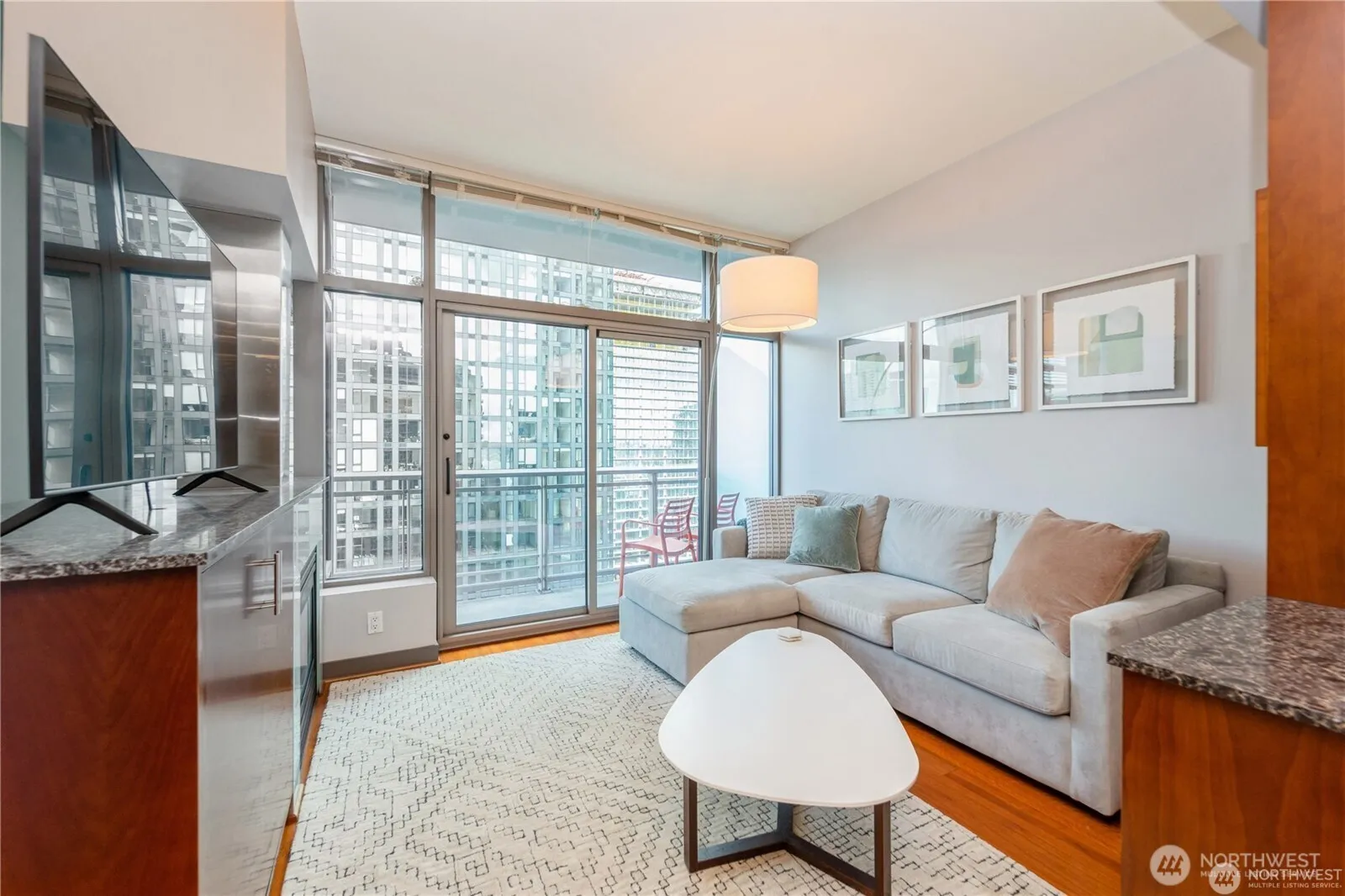2033 2nd Avenue #1805, Seattle
