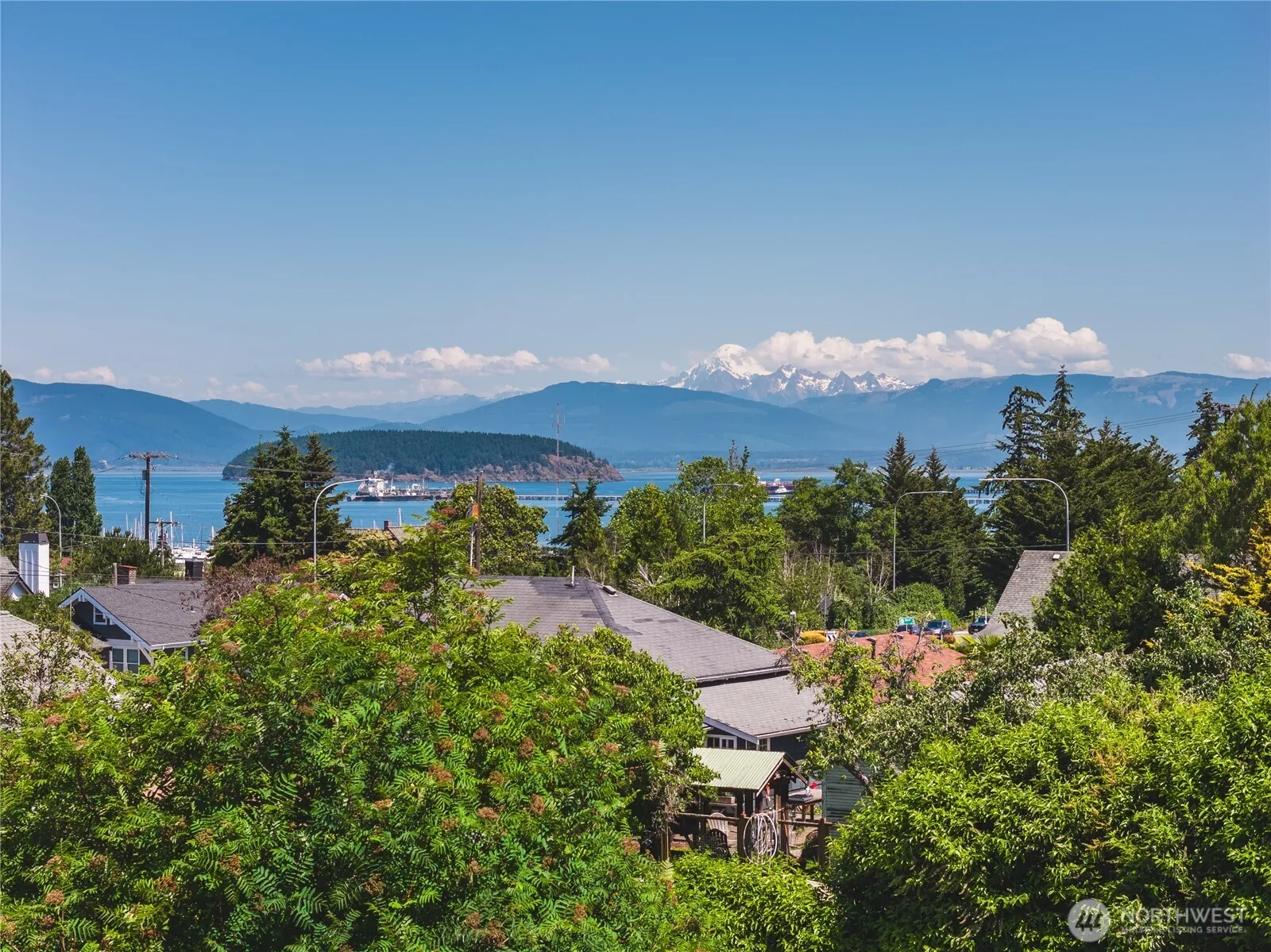 Property photo for 1112 37th, Anacortes