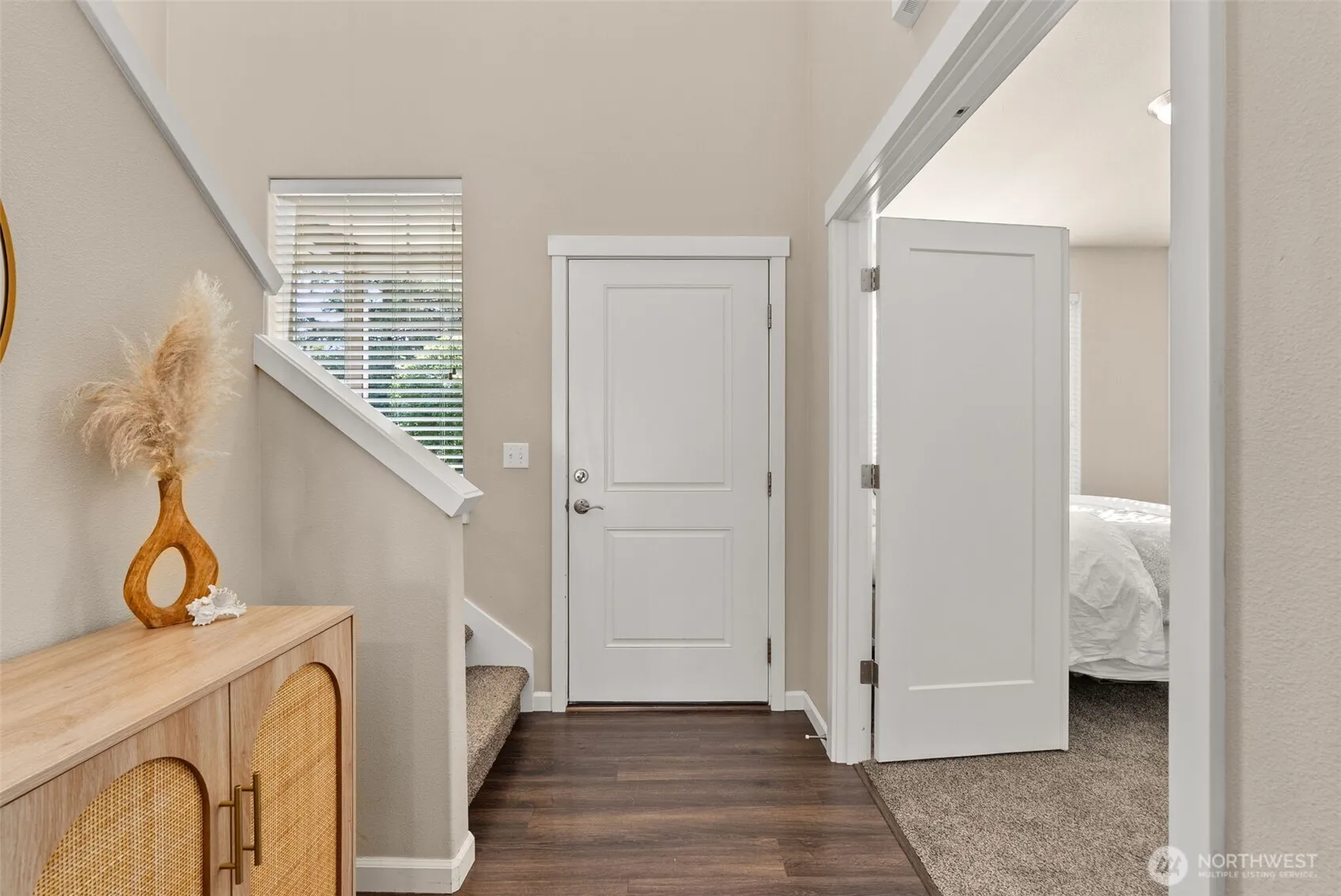 Property photo for 837 Pioneer Street Sw, Tumwater photo 4