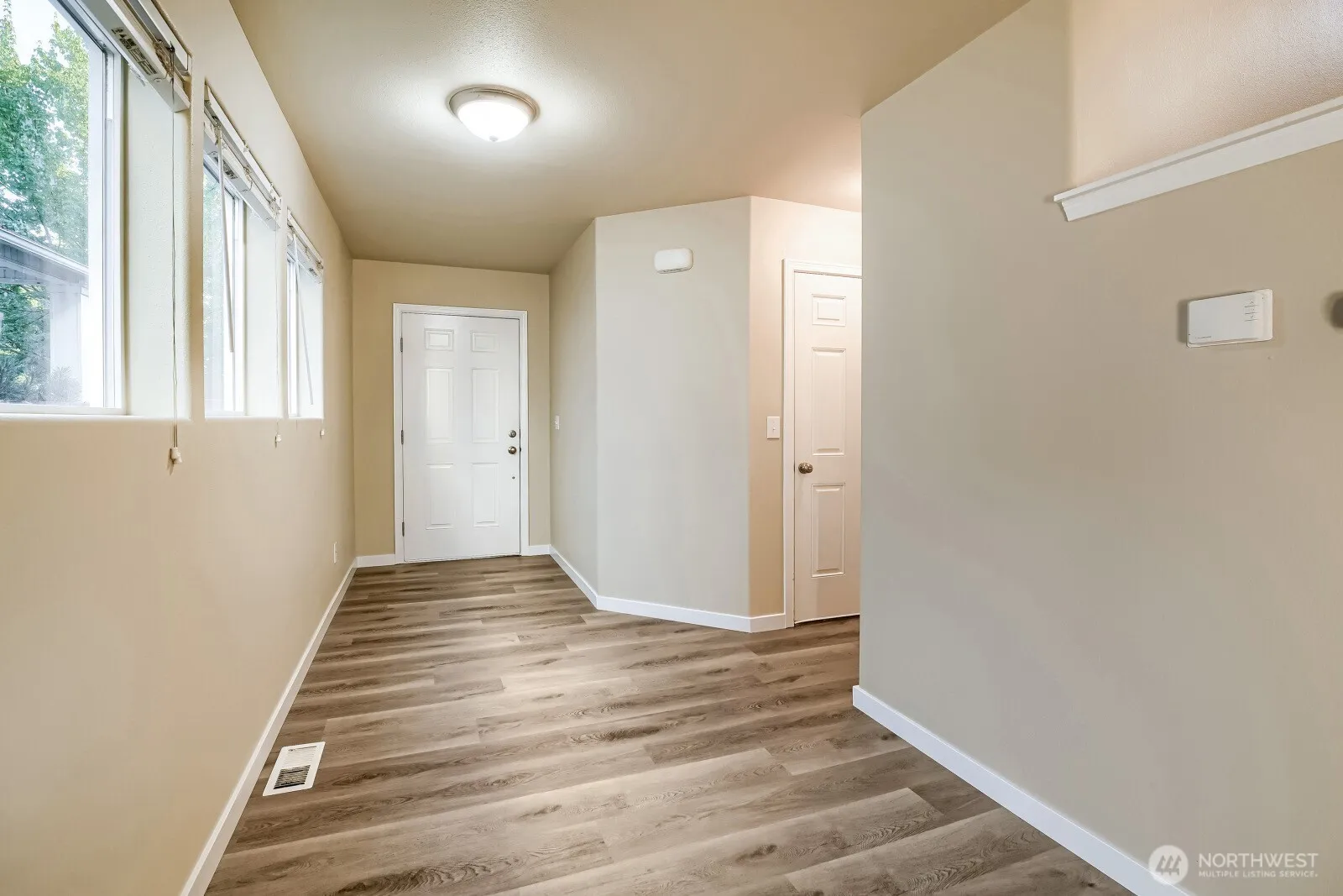 Property photo for 2319 193rd Street E, Spanaway photo 3